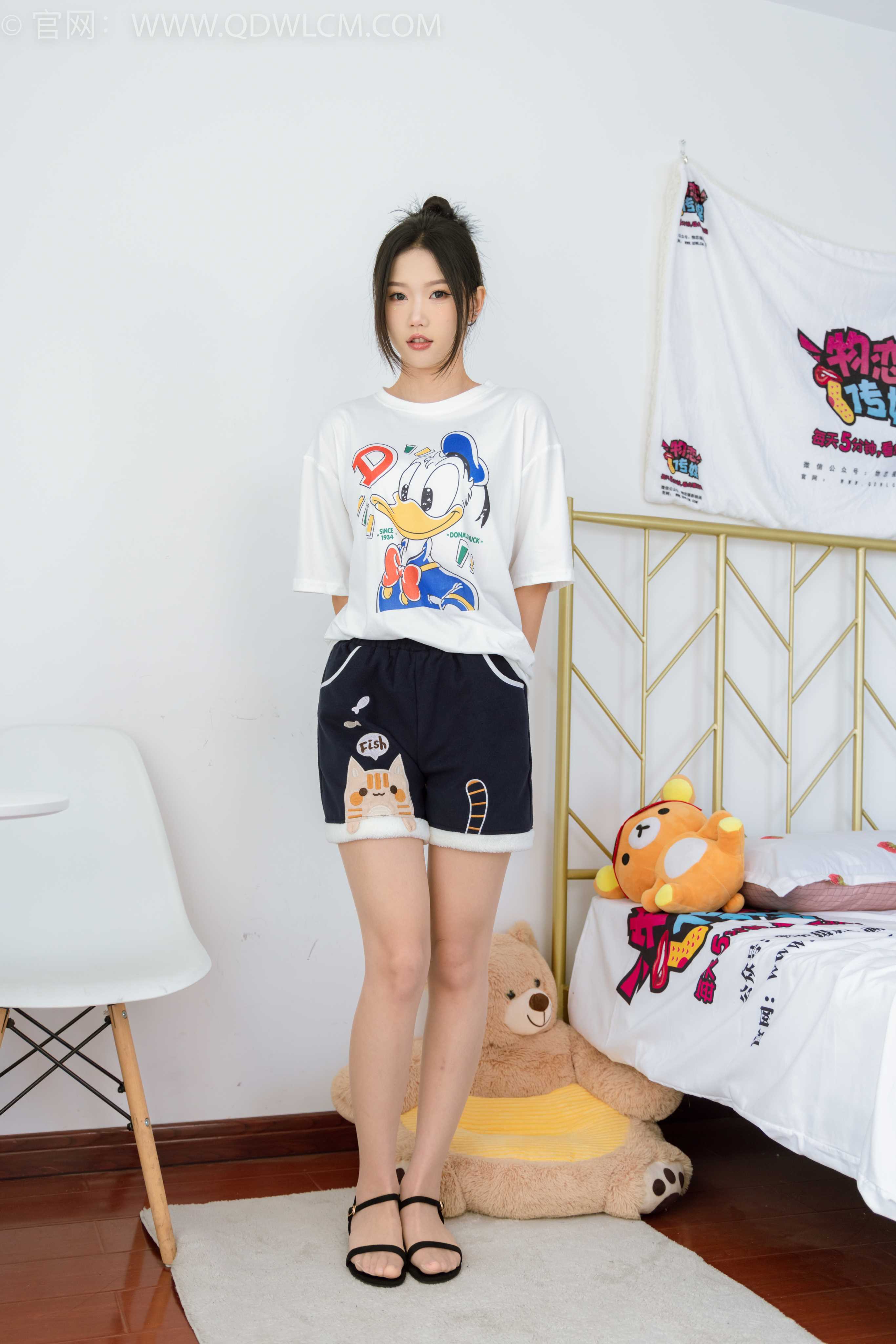 物恋传媒 NO.1946 小竹-夜色 [150P-1V-3.9G]