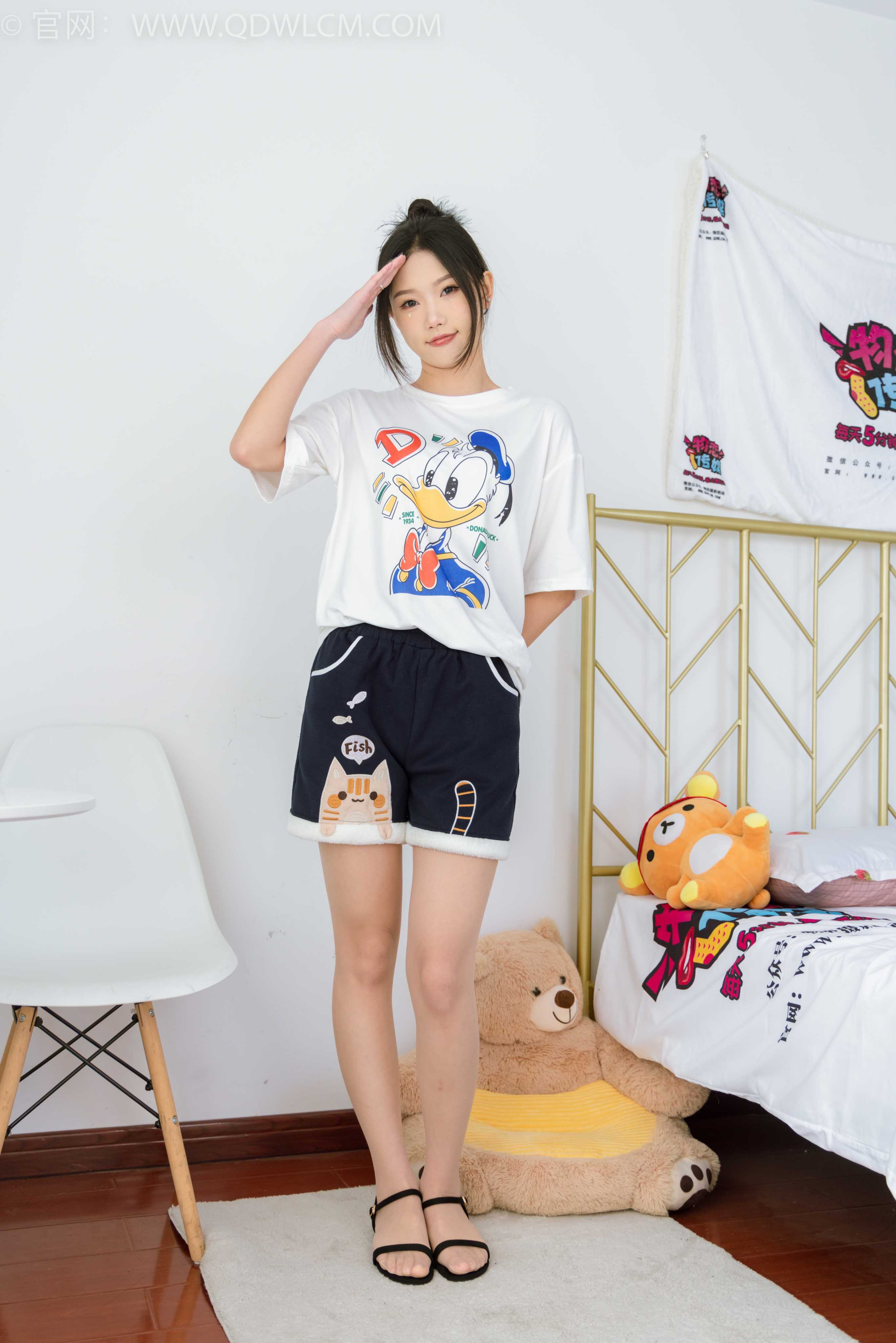 物恋传媒 NO.1946 小竹-夜色 [150P-1V-3.9G]