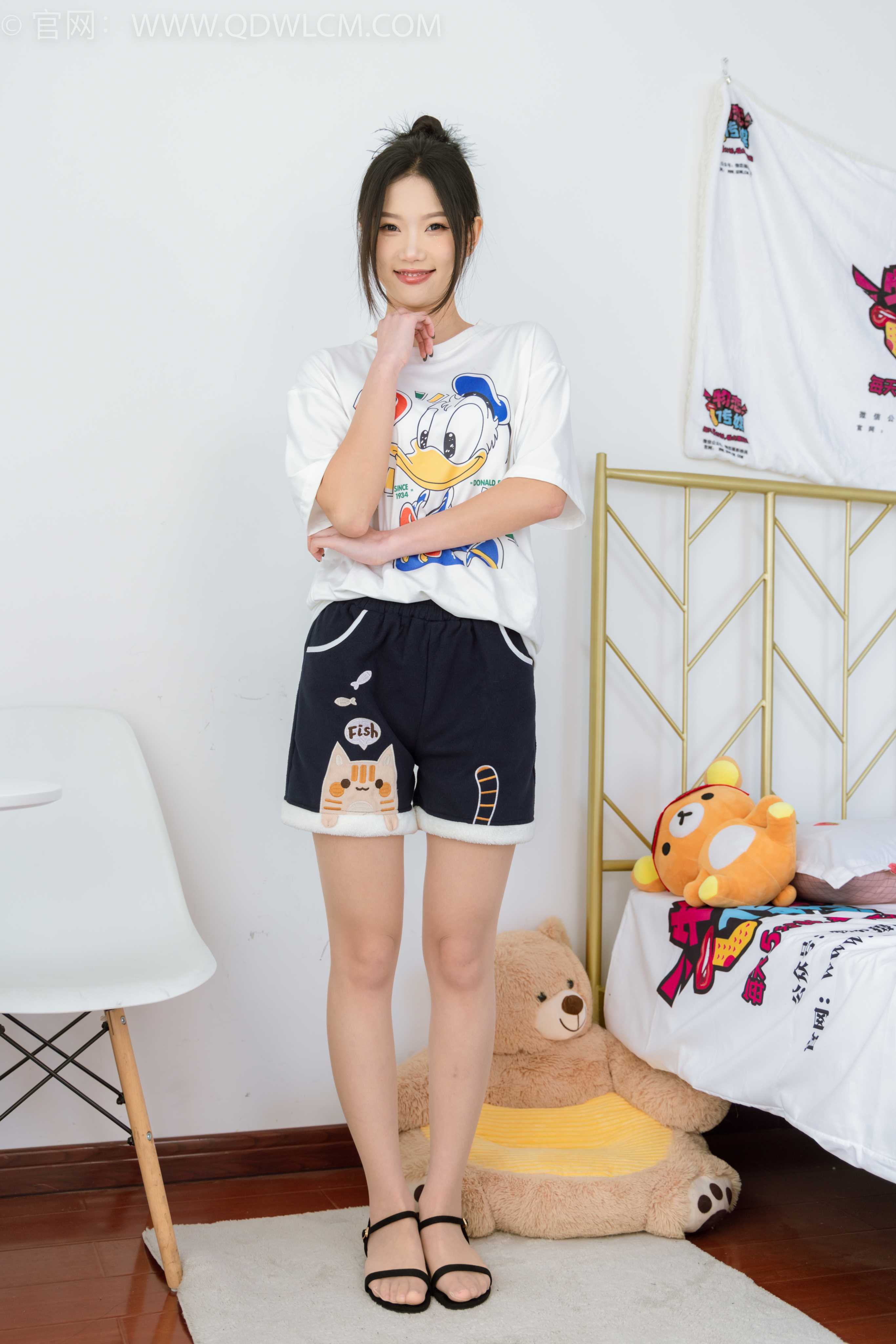 物恋传媒 NO.1946 小竹-夜色 [150P-1V-3.9G]