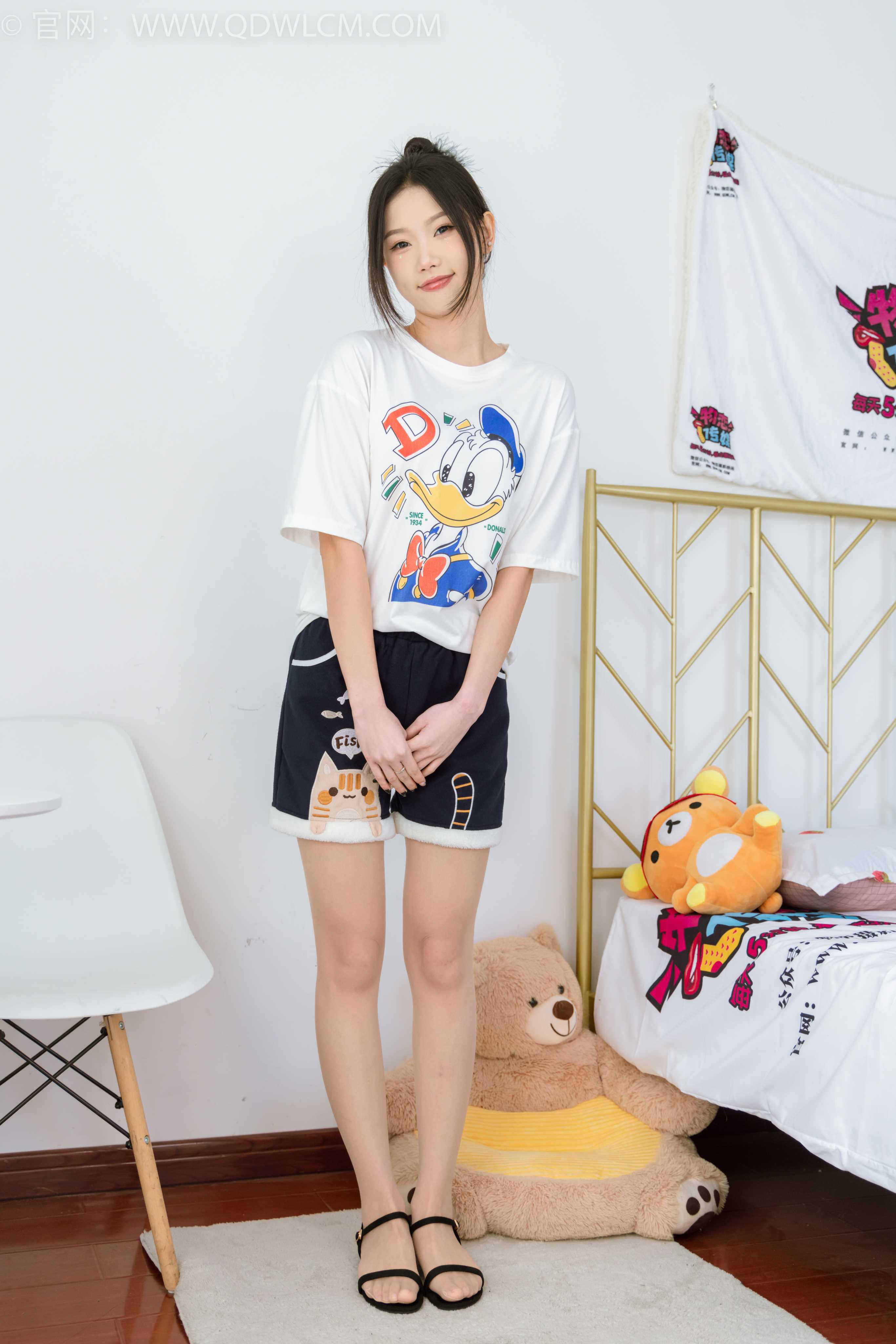 物恋传媒 NO.1946 小竹-夜色 [150P-1V-3.9G]