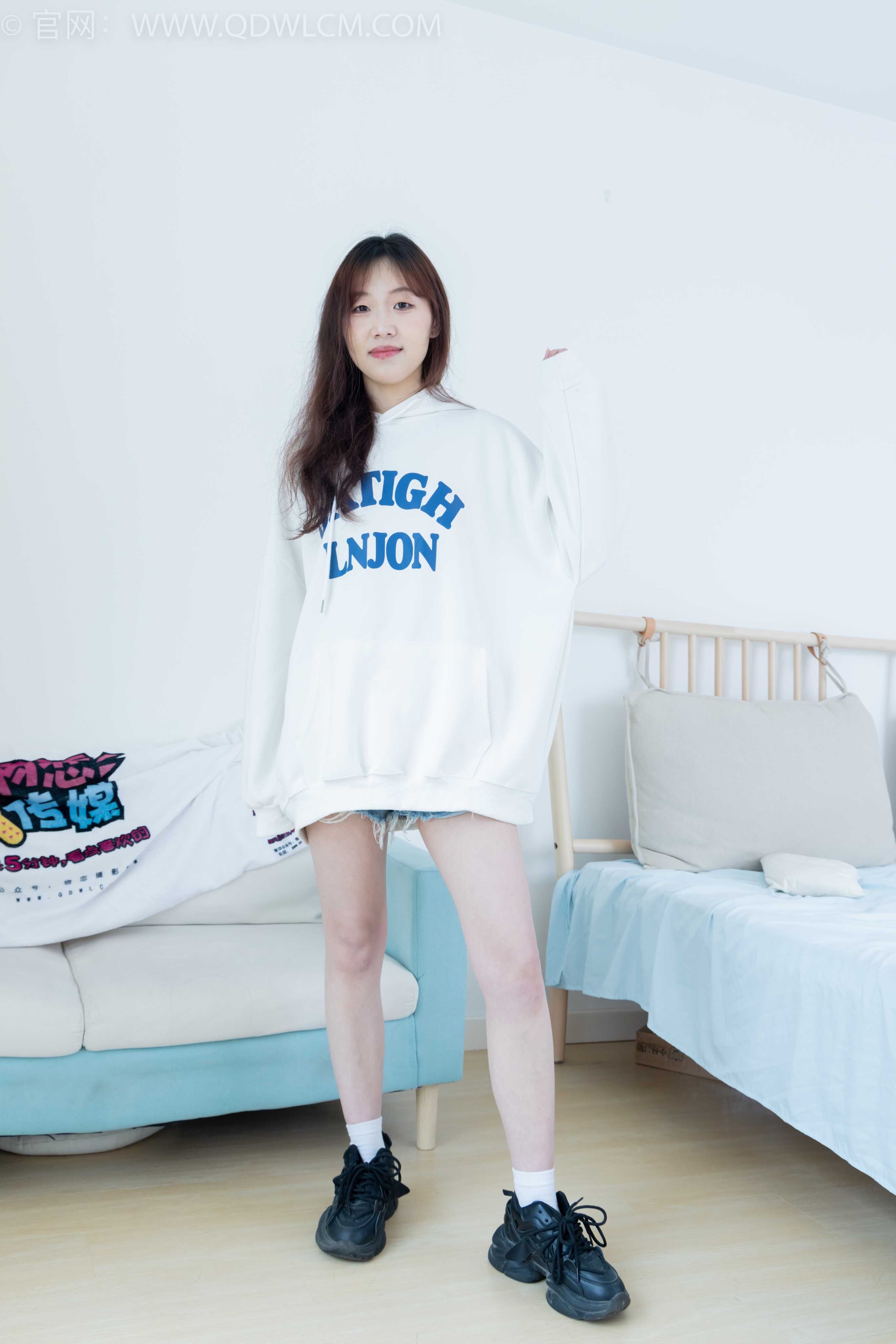 物恋传媒 NO.1970 绵绵-让梦冬眠 [150P-1V-3.61G]