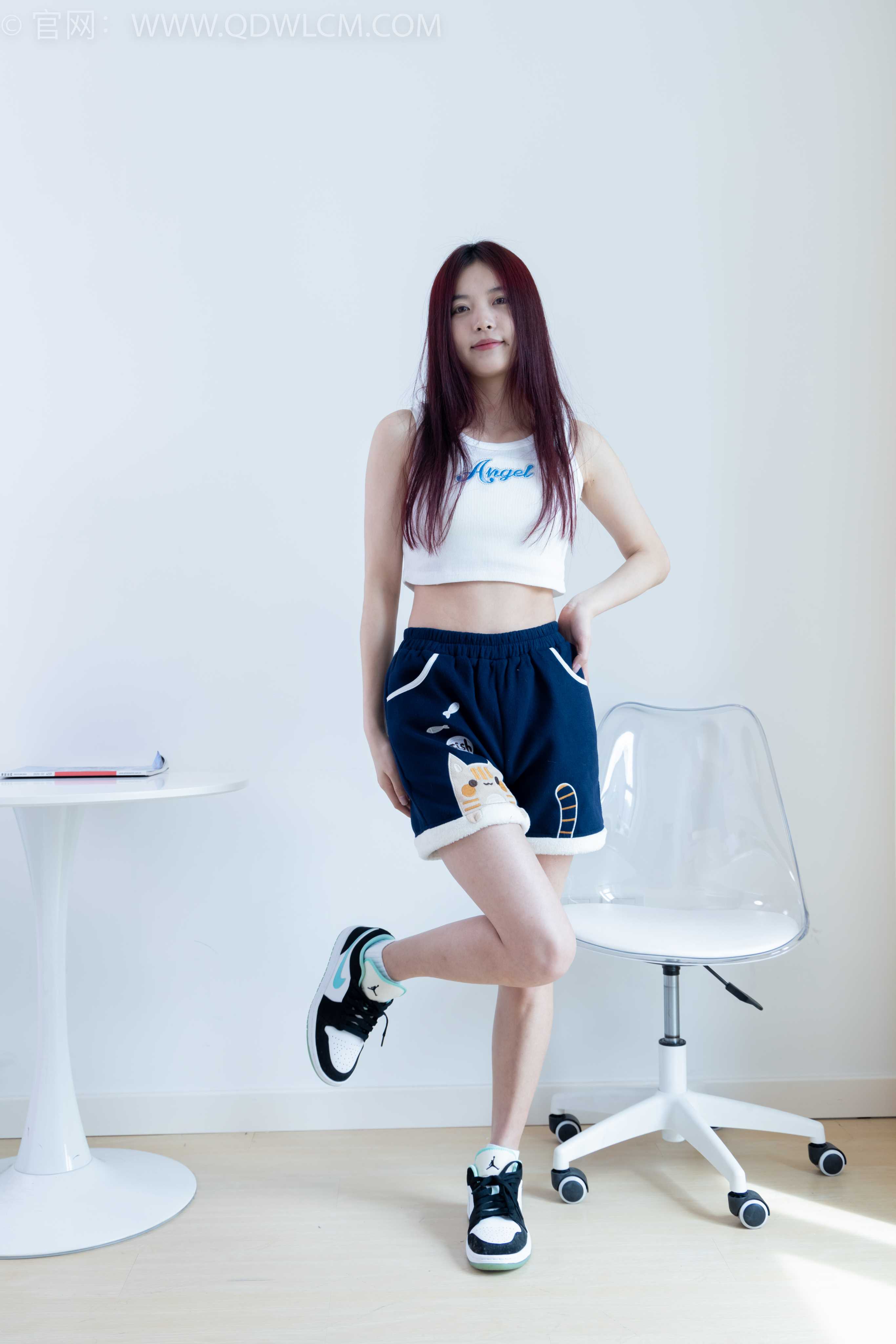 物恋传媒 NO.1971 茯苓-胡桃夹子 [170P-1V-3.9G]