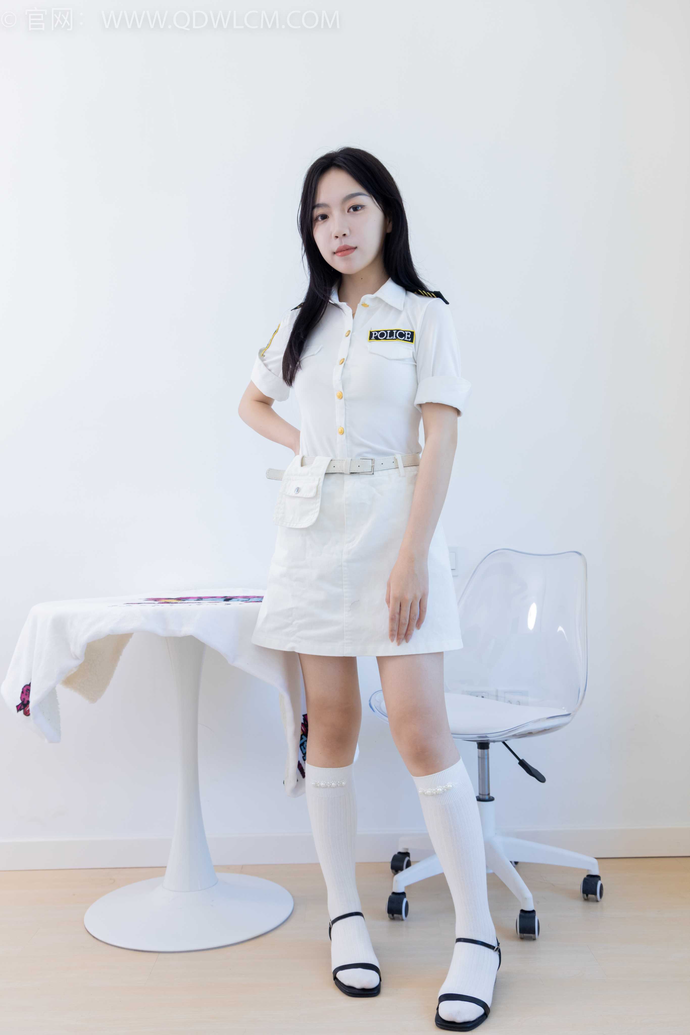 物恋传媒 NO.1975 纱纱-月半弯 [200P-1V-5.43G]