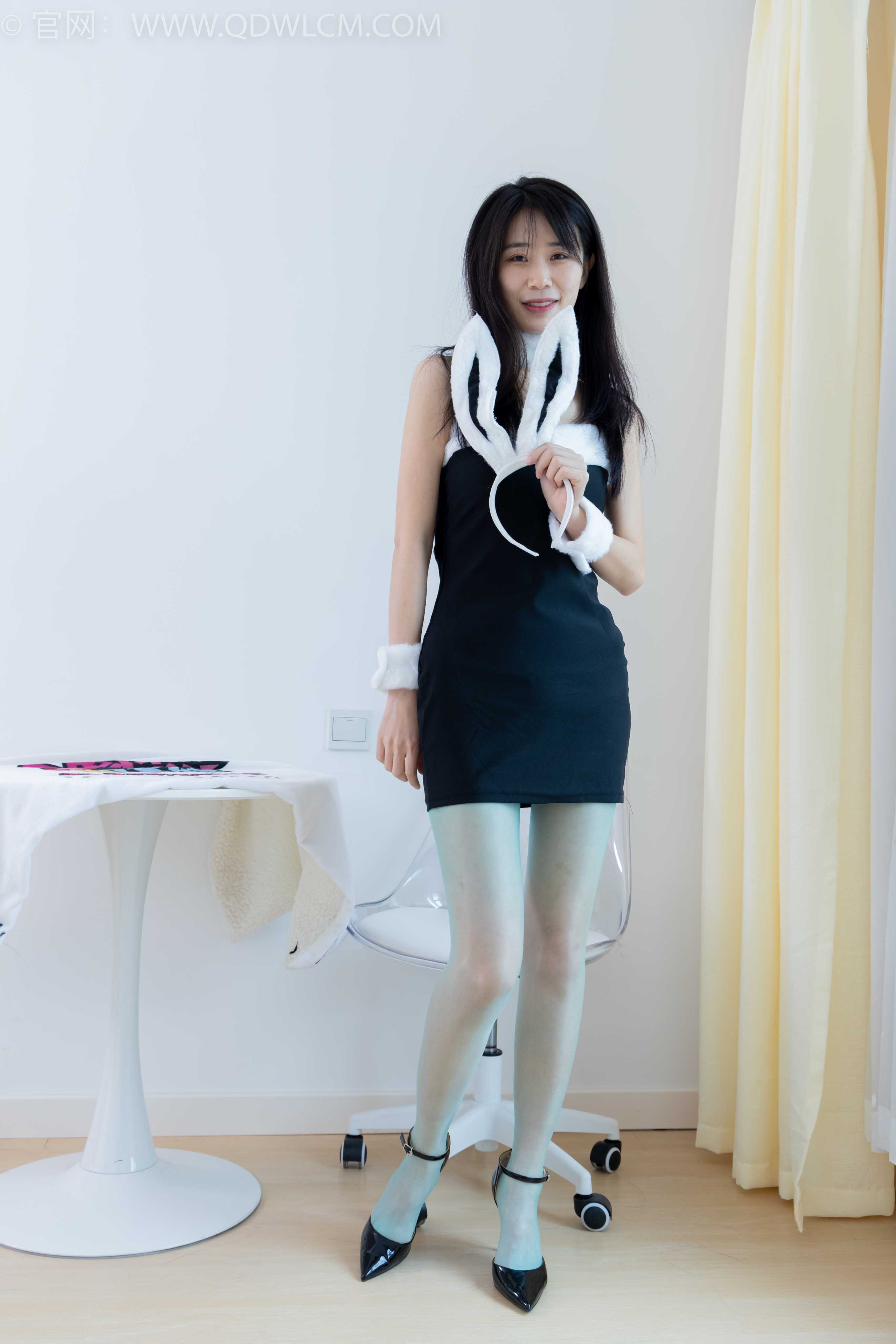 物恋传媒 NO.1981 菜菜-繁星闪烁 [160P-1V-3.9G]