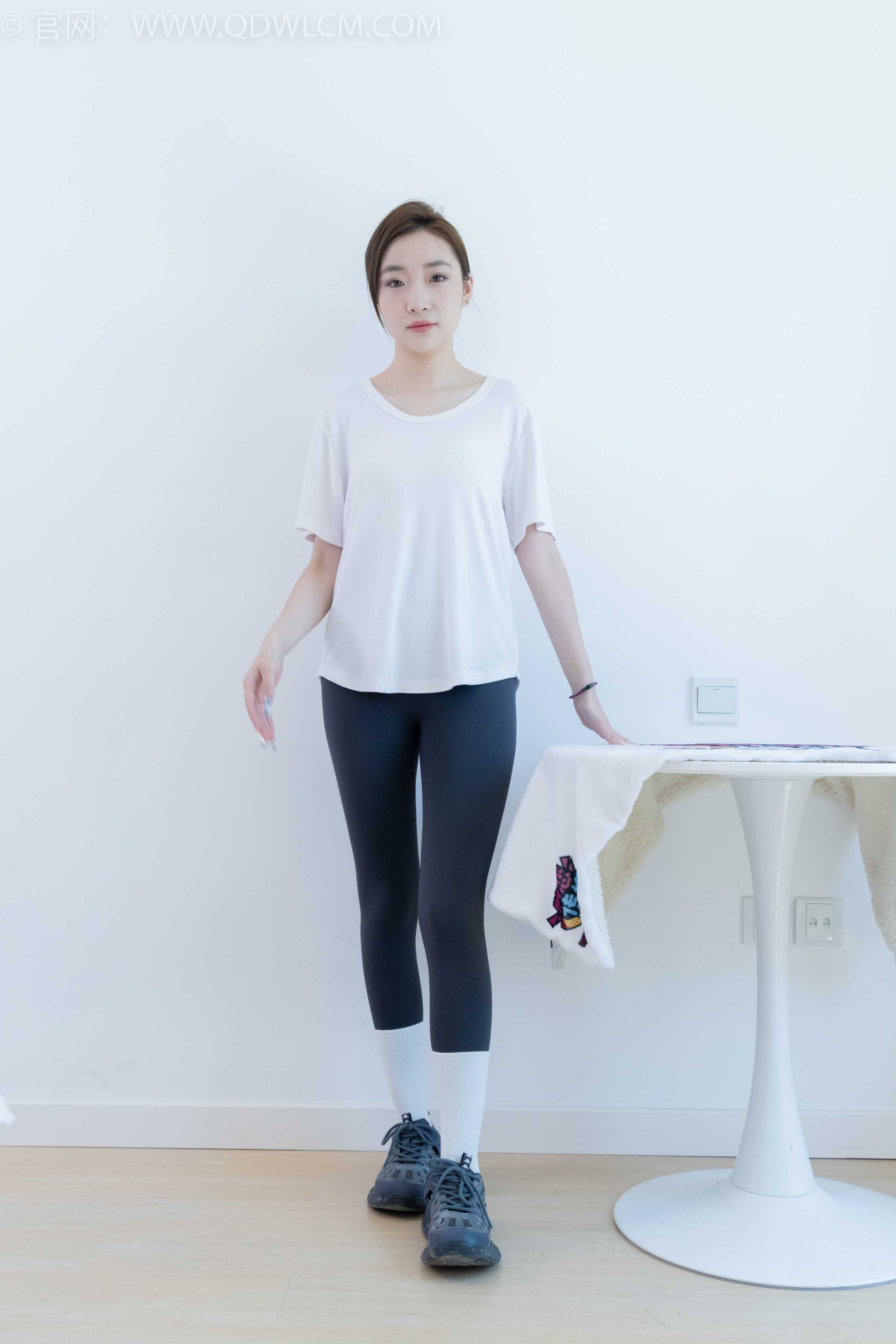 物恋传媒 NO.1985 恬恬-夏日浅海湾 [160P-1V-4.95G]