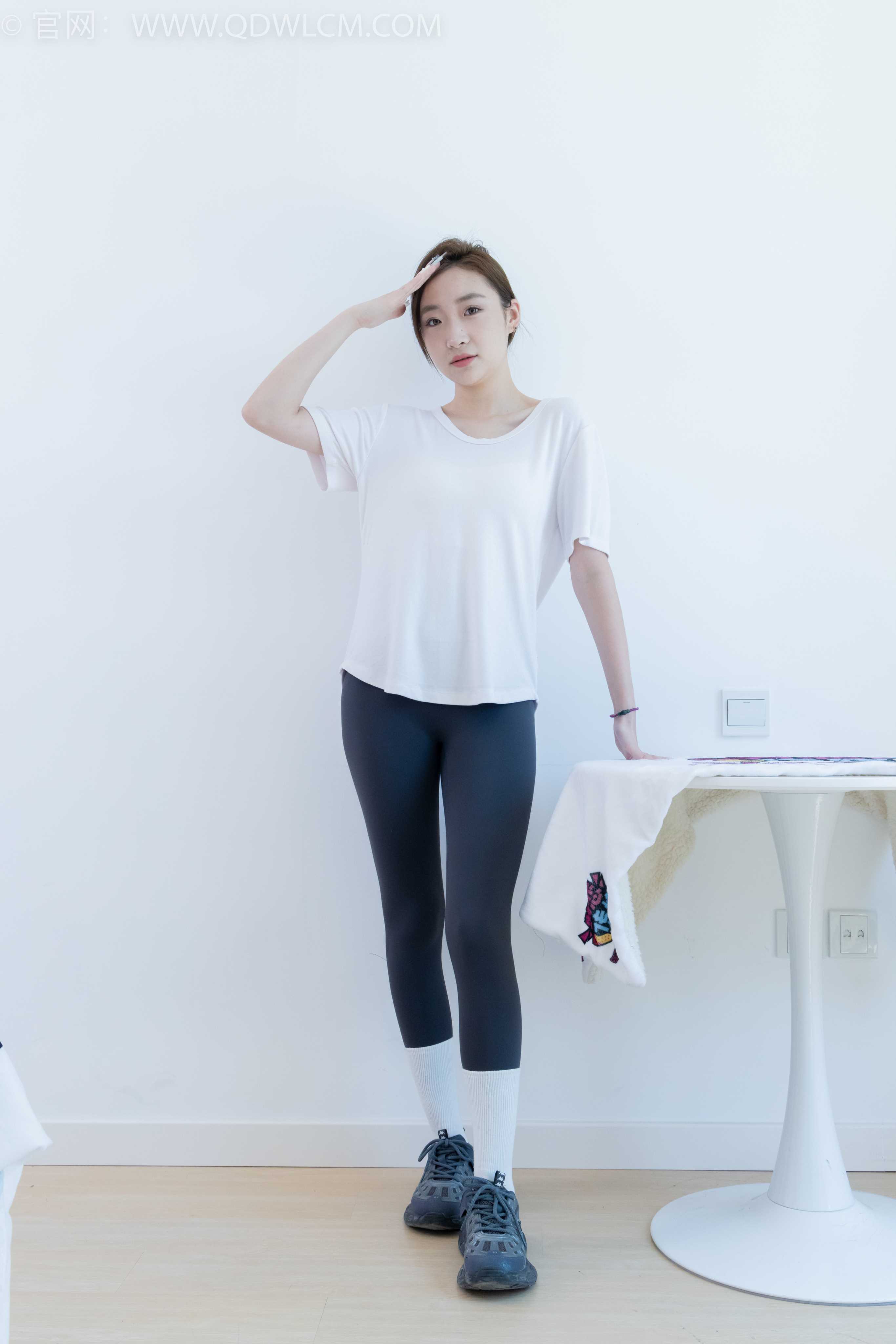 物恋传媒 NO.1985 恬恬-夏日浅海湾 [160P-1V-4.95G]