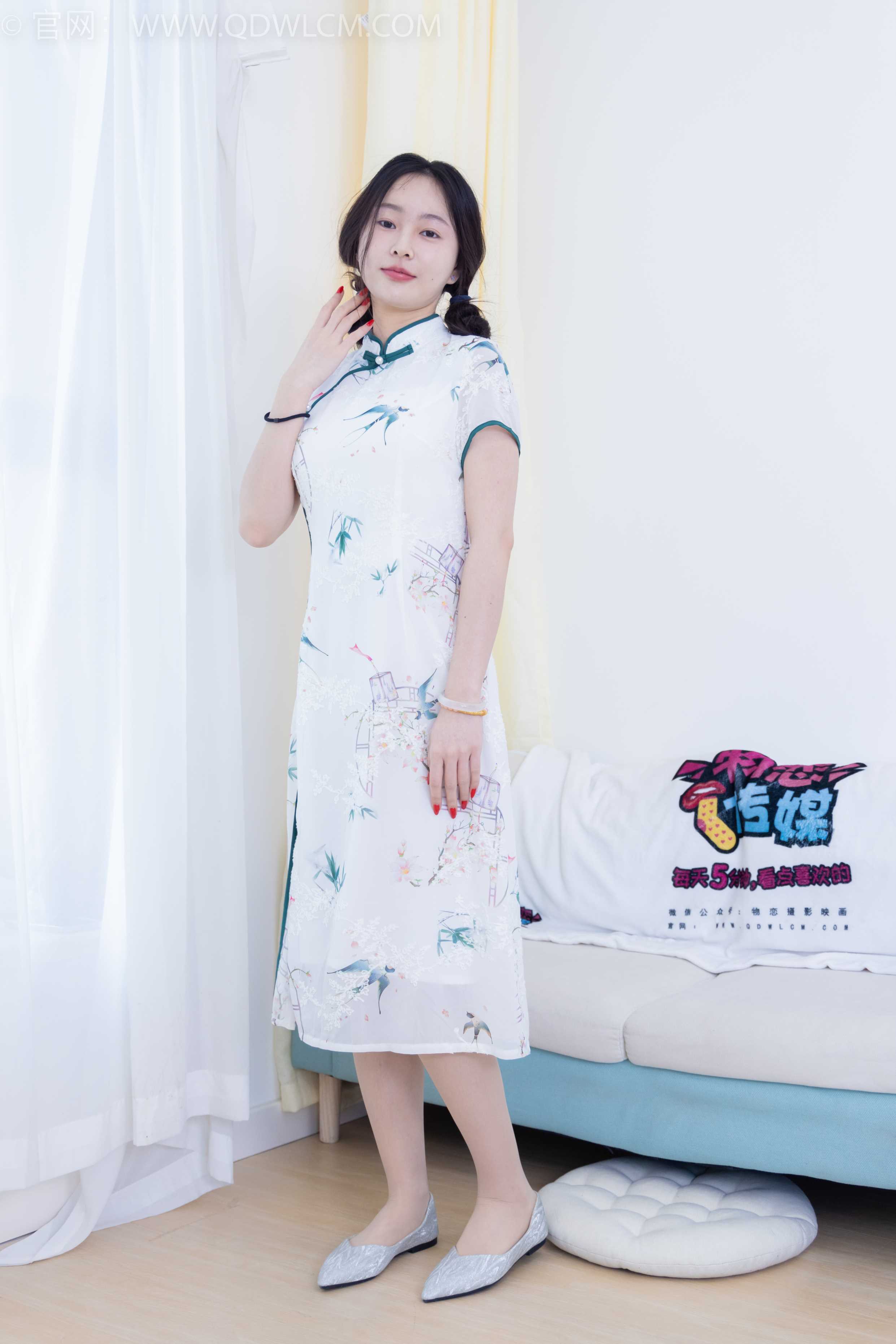 物恋传媒 NO.1990 美兔-吹梦到西洲 [160P-1V-4.11G]