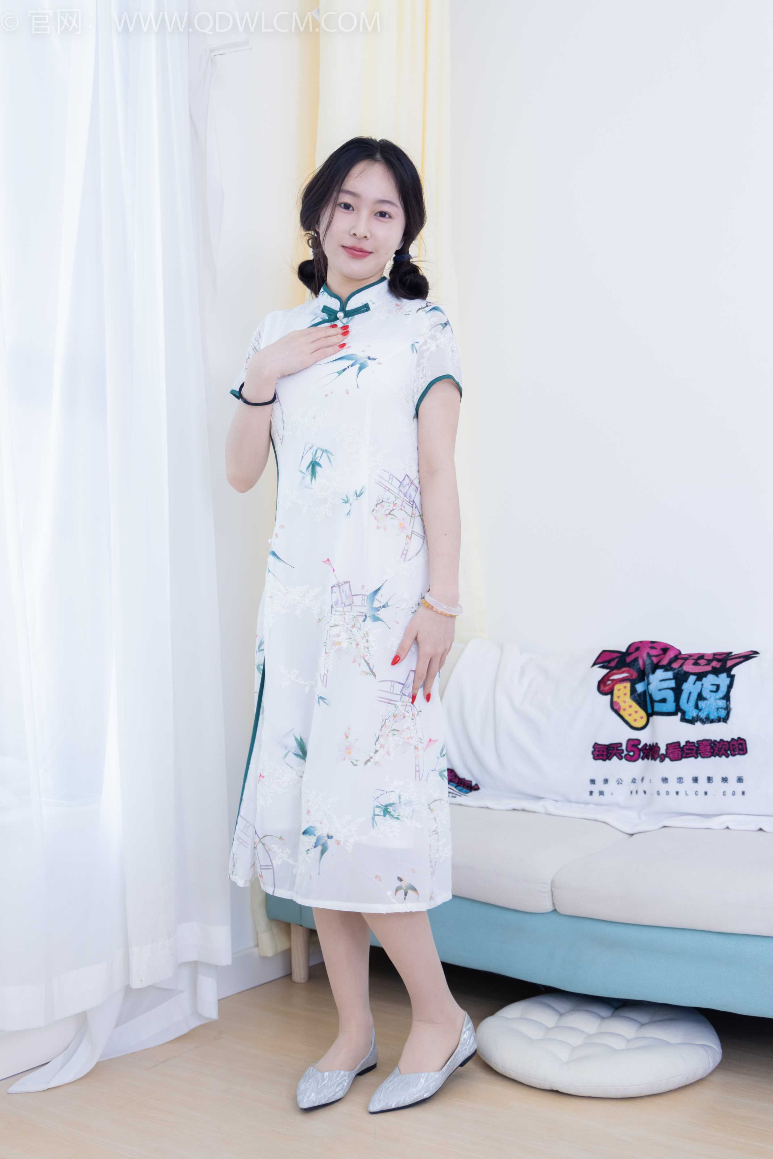 物恋传媒 NO.1990 美兔-吹梦到西洲 [160P-1V-4.11G]