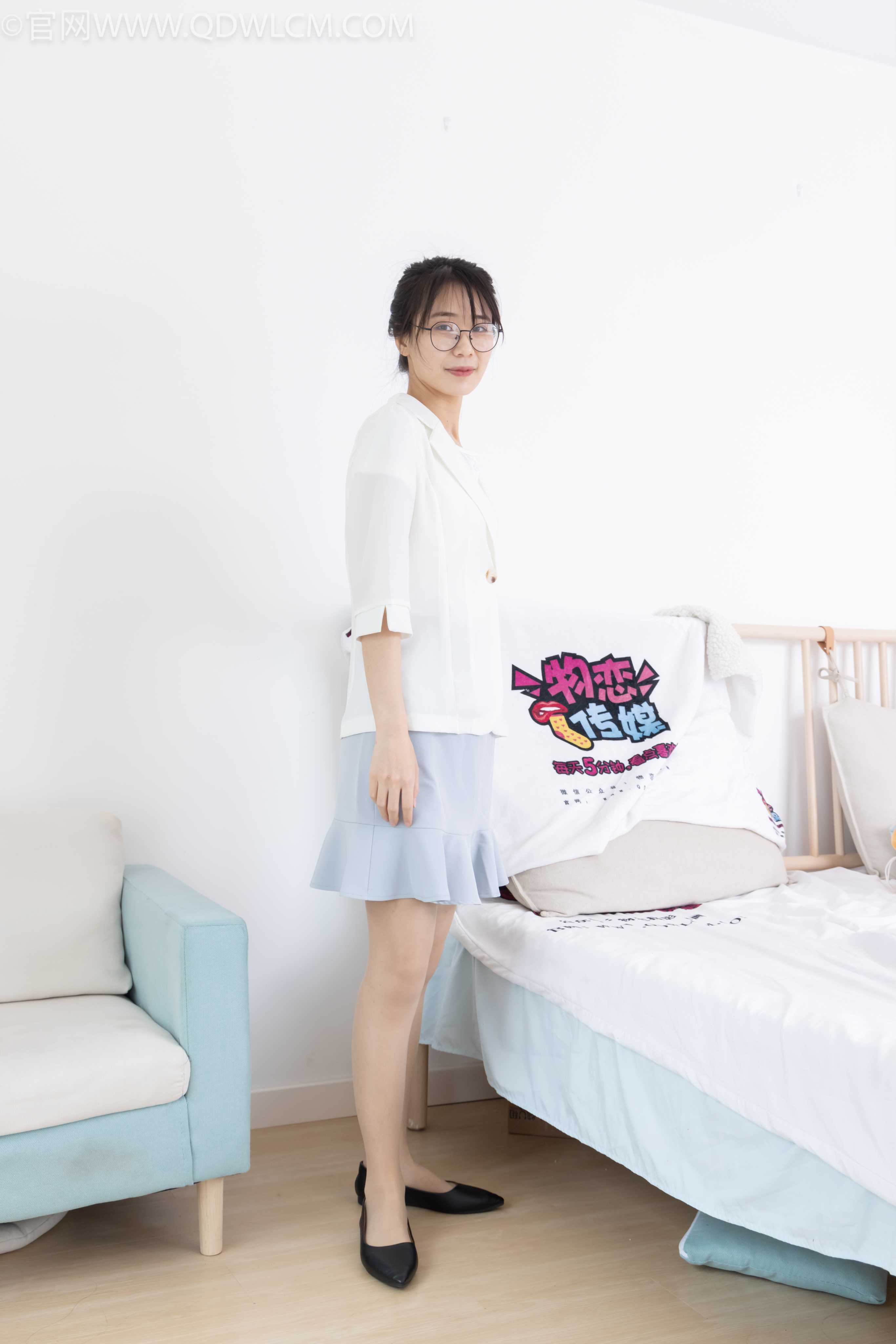 物恋传媒 NO.1994 菜菜-一轮明月 [170P-1V-4.4G]