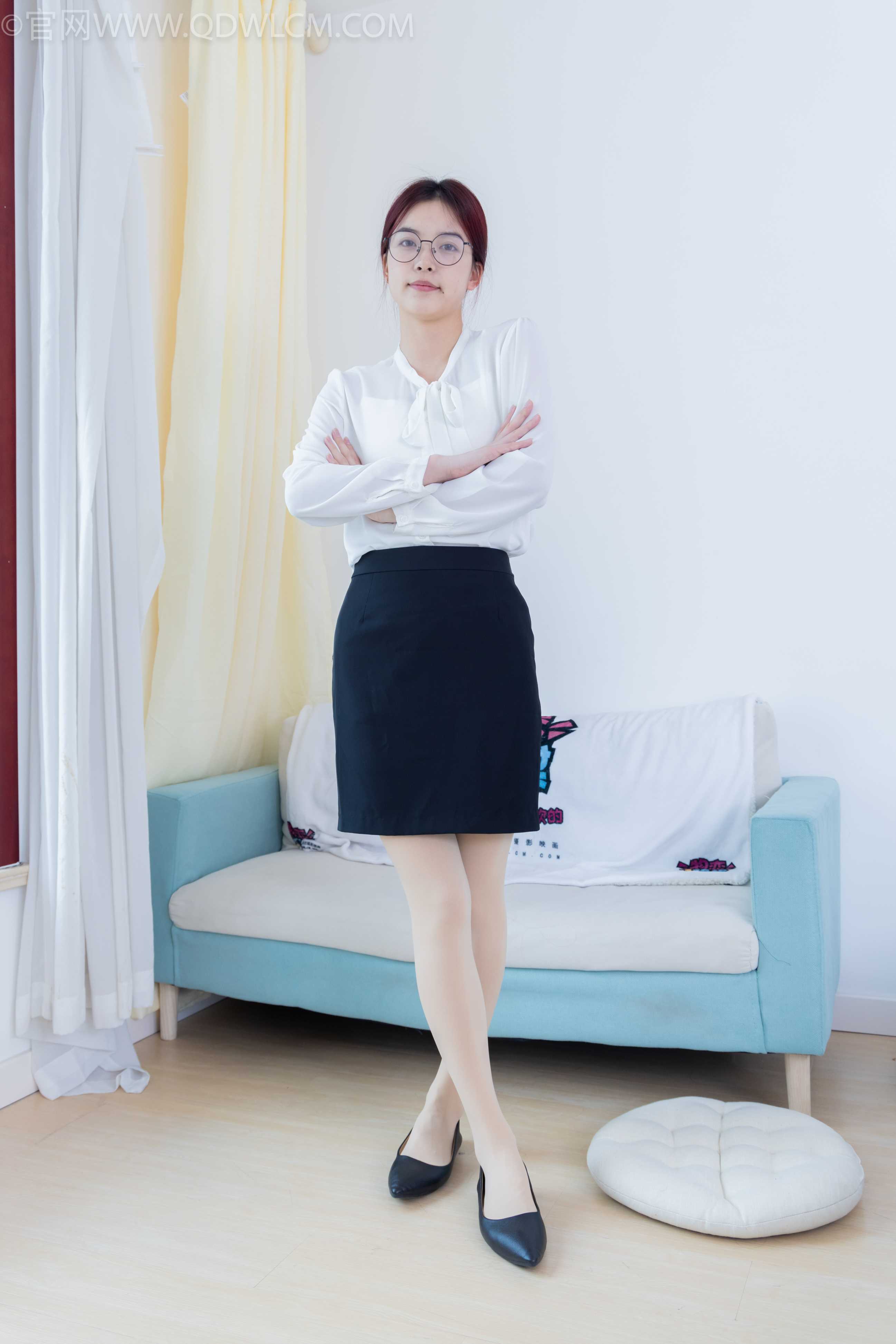 物恋传媒 NO.1995 茯苓-夏日炎炎 [162P-1V-4.32G]