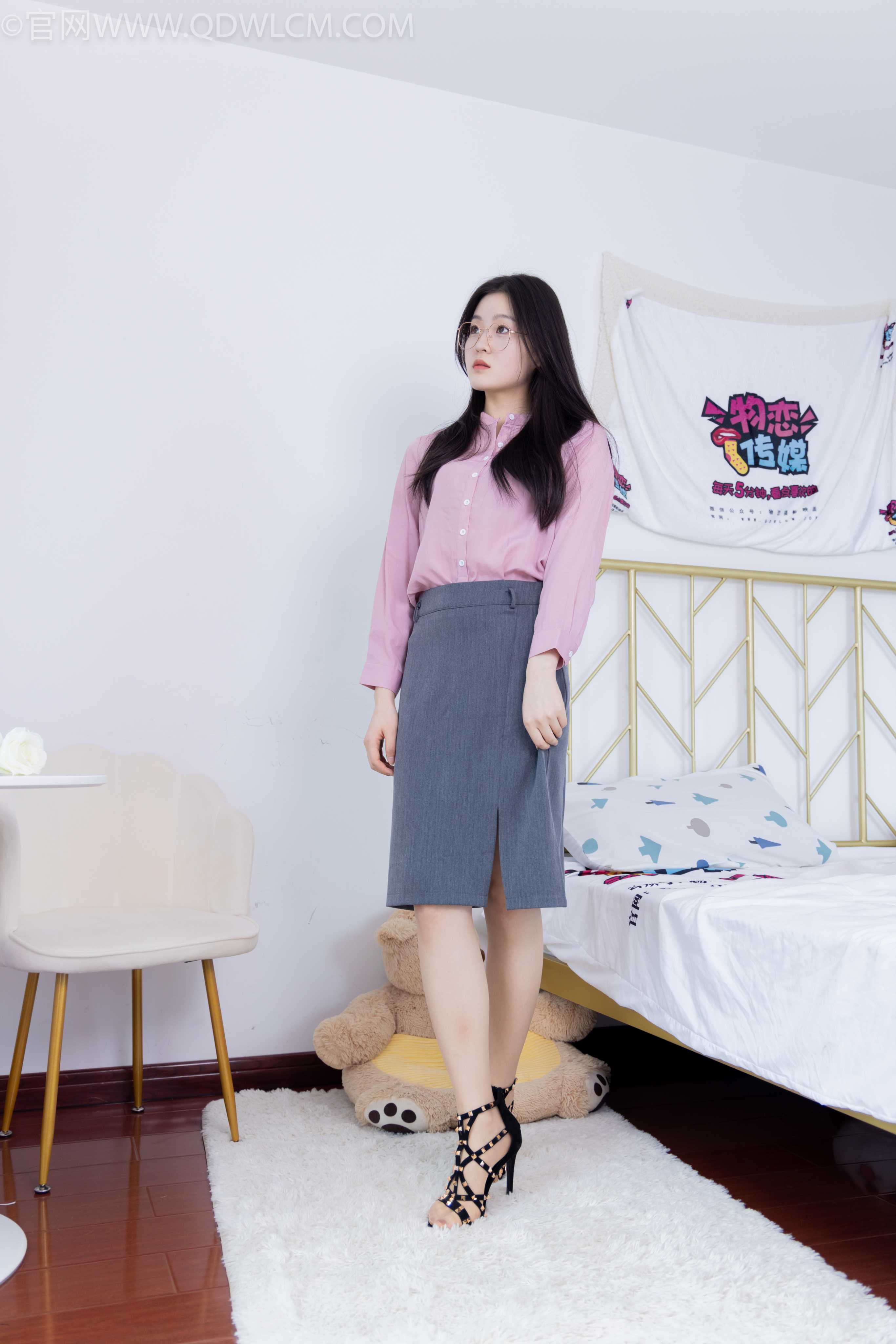 物恋传媒 NO.1996 青柠-酒窝浅浅 [146P-1V-7.35G]