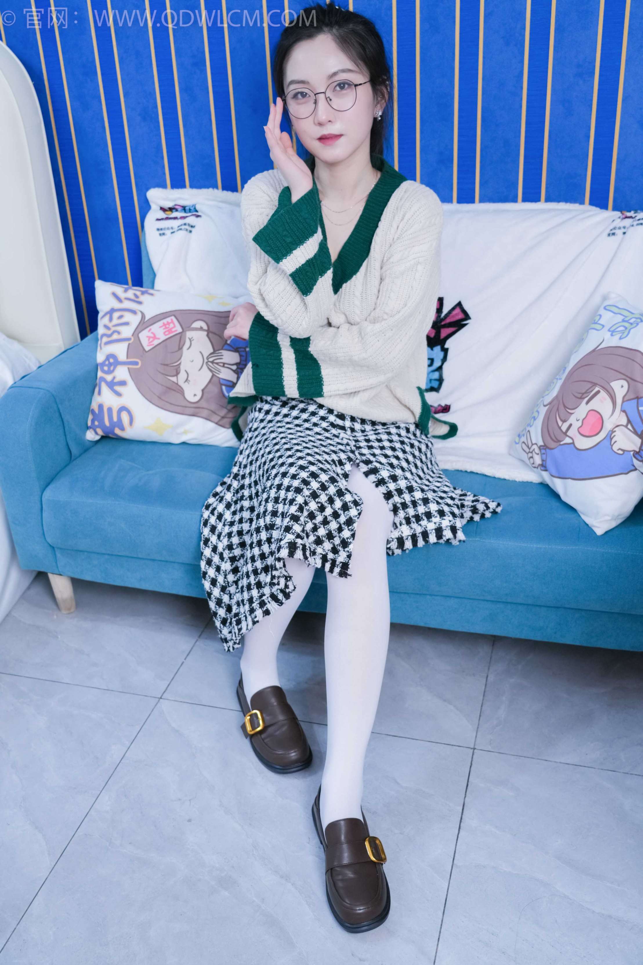 物恋传媒 NO.2020 川川-快乐简单 [150P-1V-5.57G] 插图3