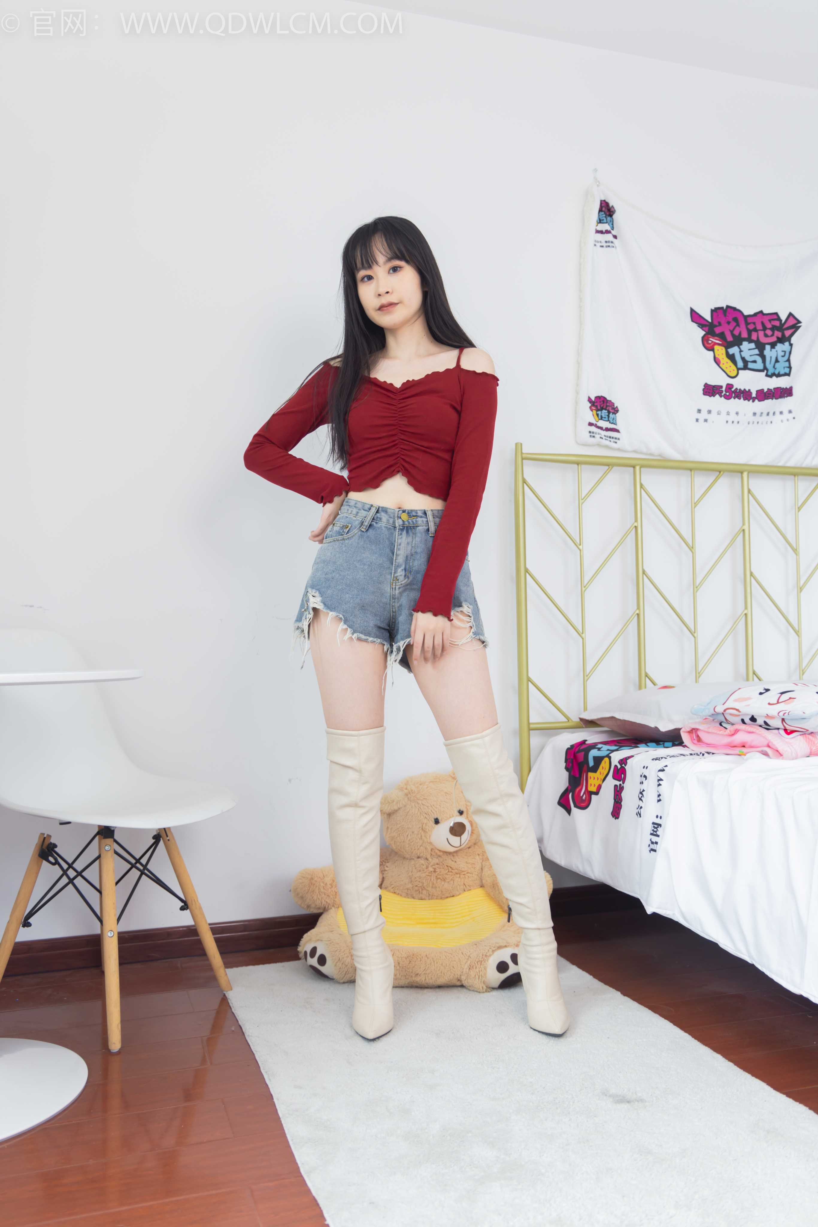 物恋传媒 NO.2026 兮兮-海上的烟火 [170P-1V-3.48G]