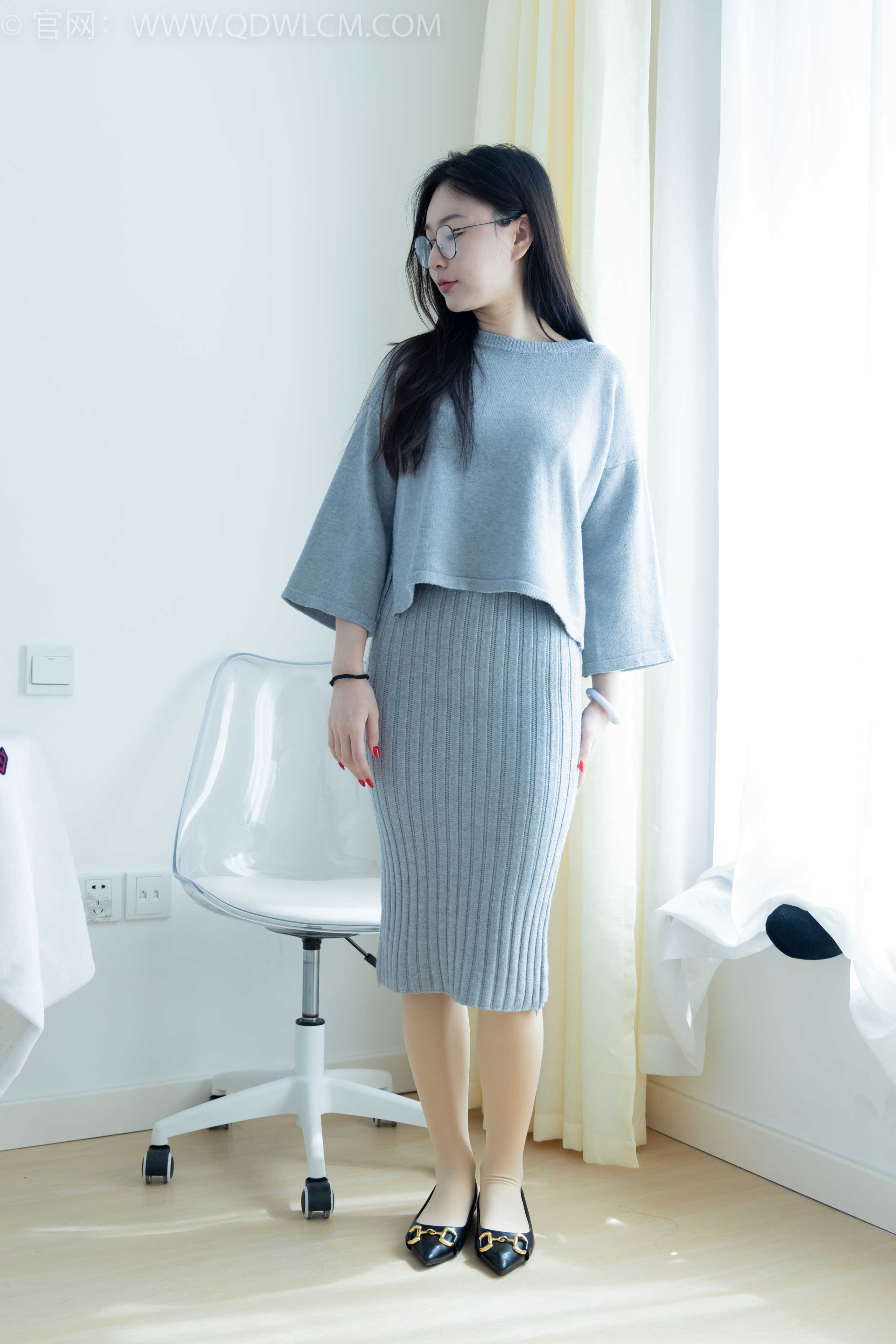 物恋传媒 NO.2034 美兔-沉溺悲伤 [149P-1V-3.98G]