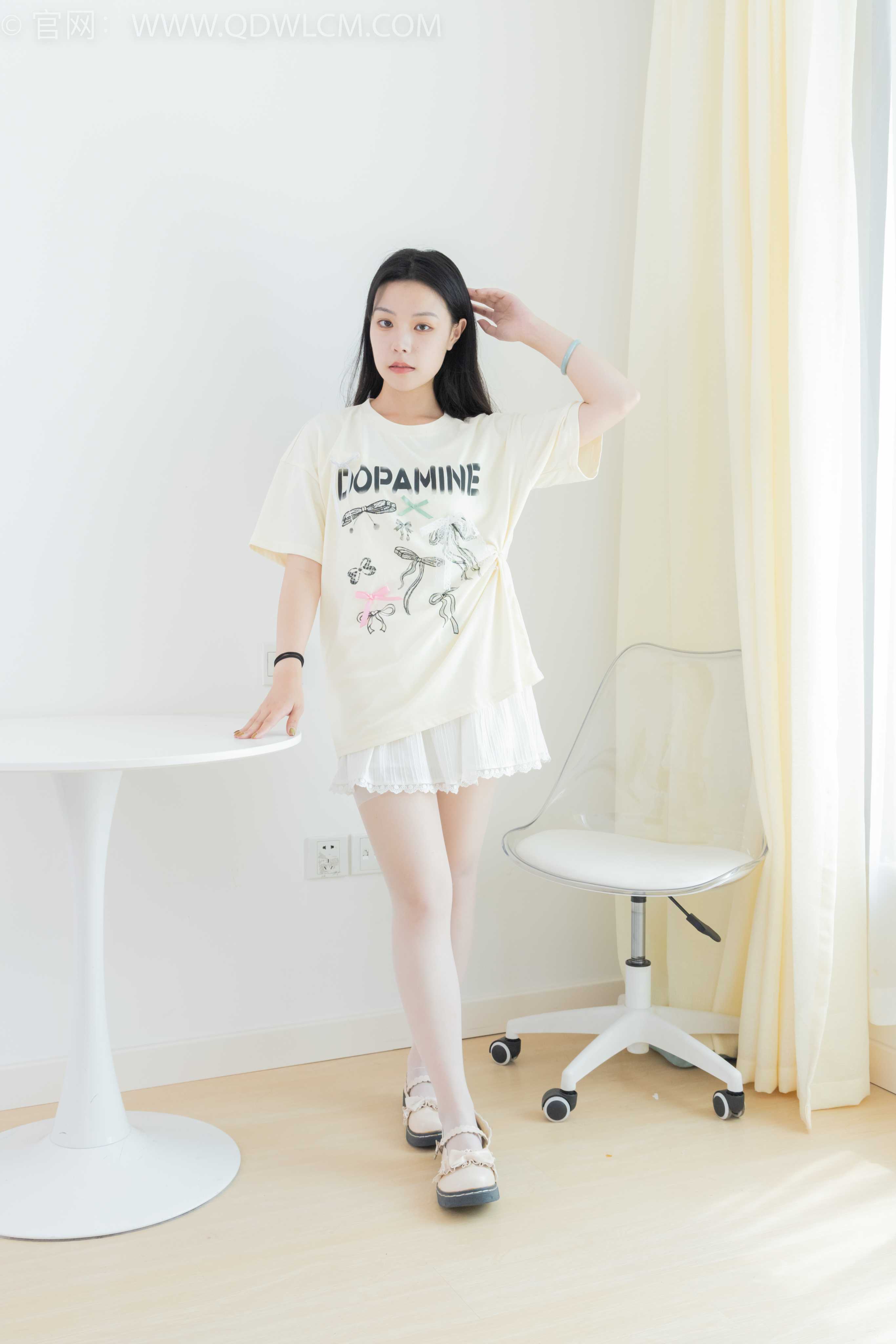 物恋传媒 NO.2046 舒舒-爱也有时差 [150P-1V-3.79G]