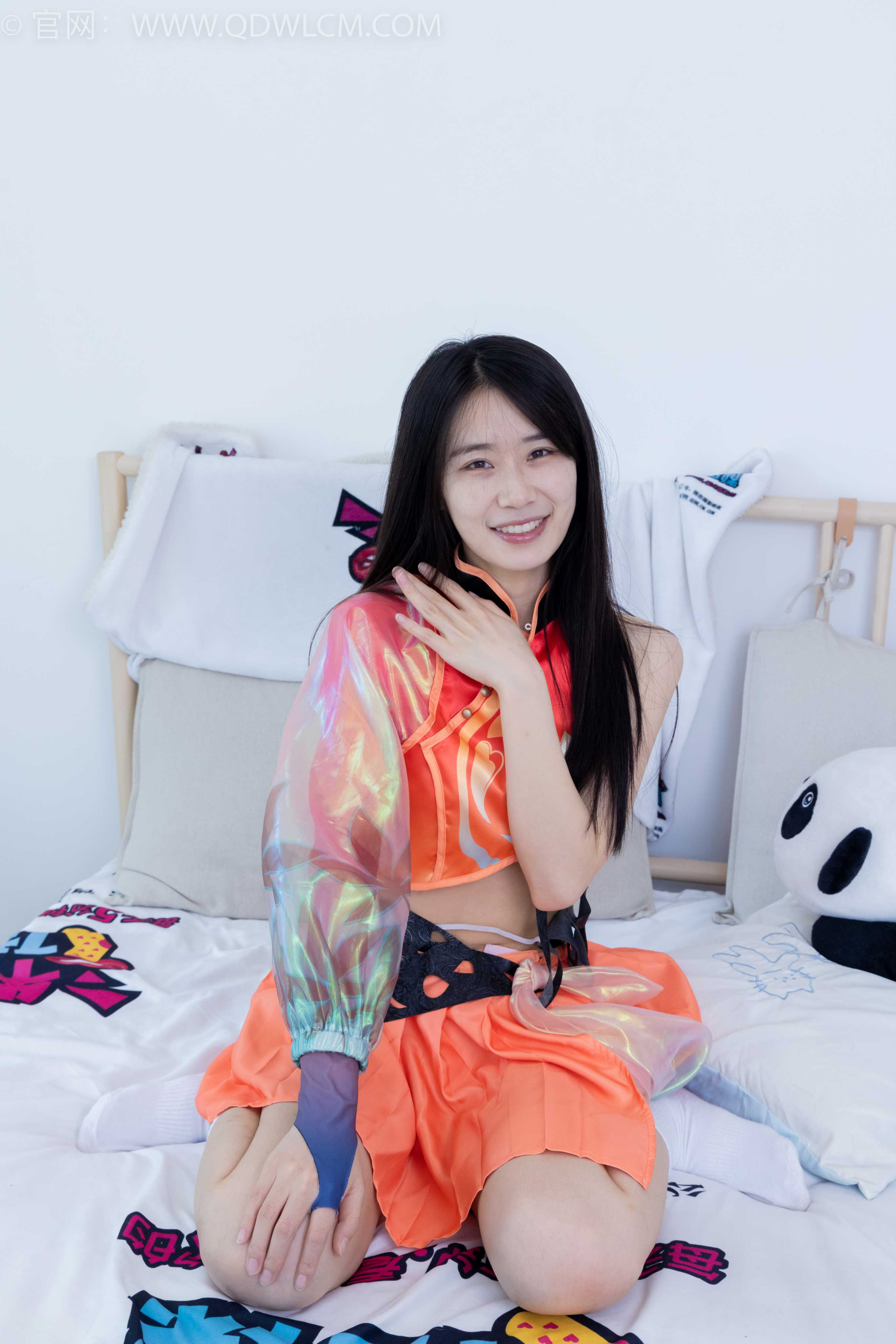 物恋传媒 NO.2050 菜菜-枫叶黄  [150P1V-4.50GB]