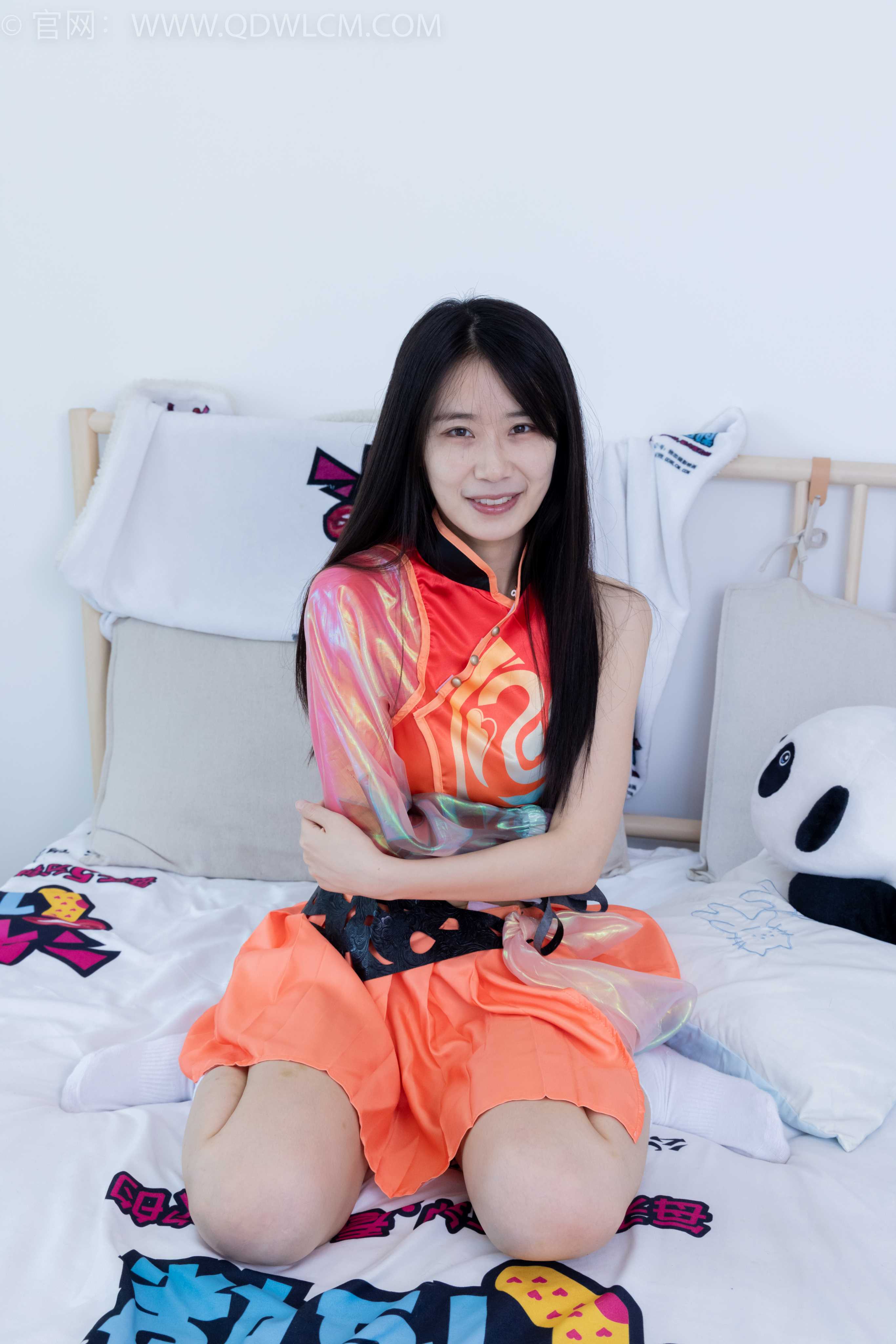 物恋传媒 NO.2050 菜菜-枫叶黄  [150P1V-4.50GB]