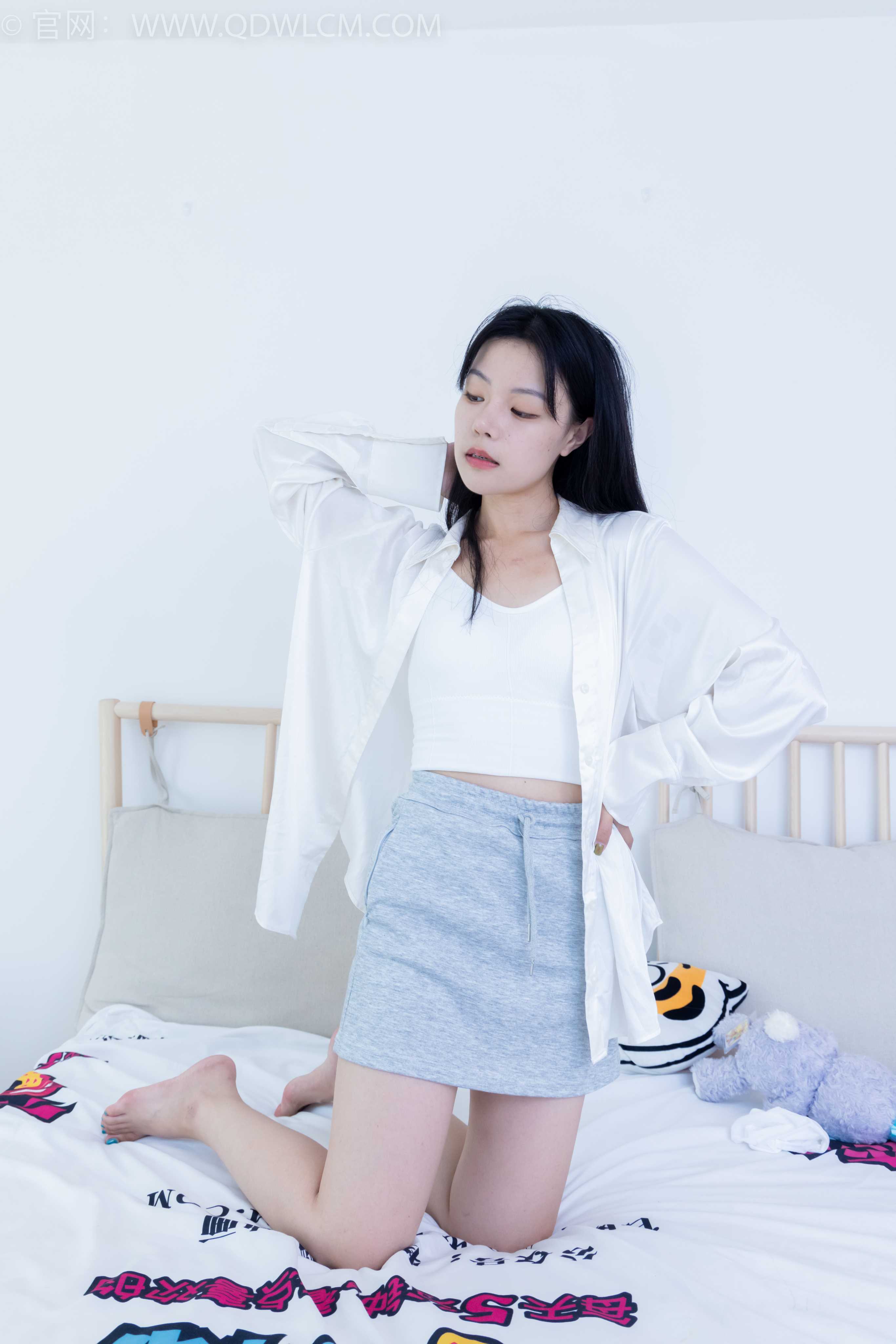 物恋传媒 NO.2051 舒舒-一地白雪  [150P1V-3.95GB]