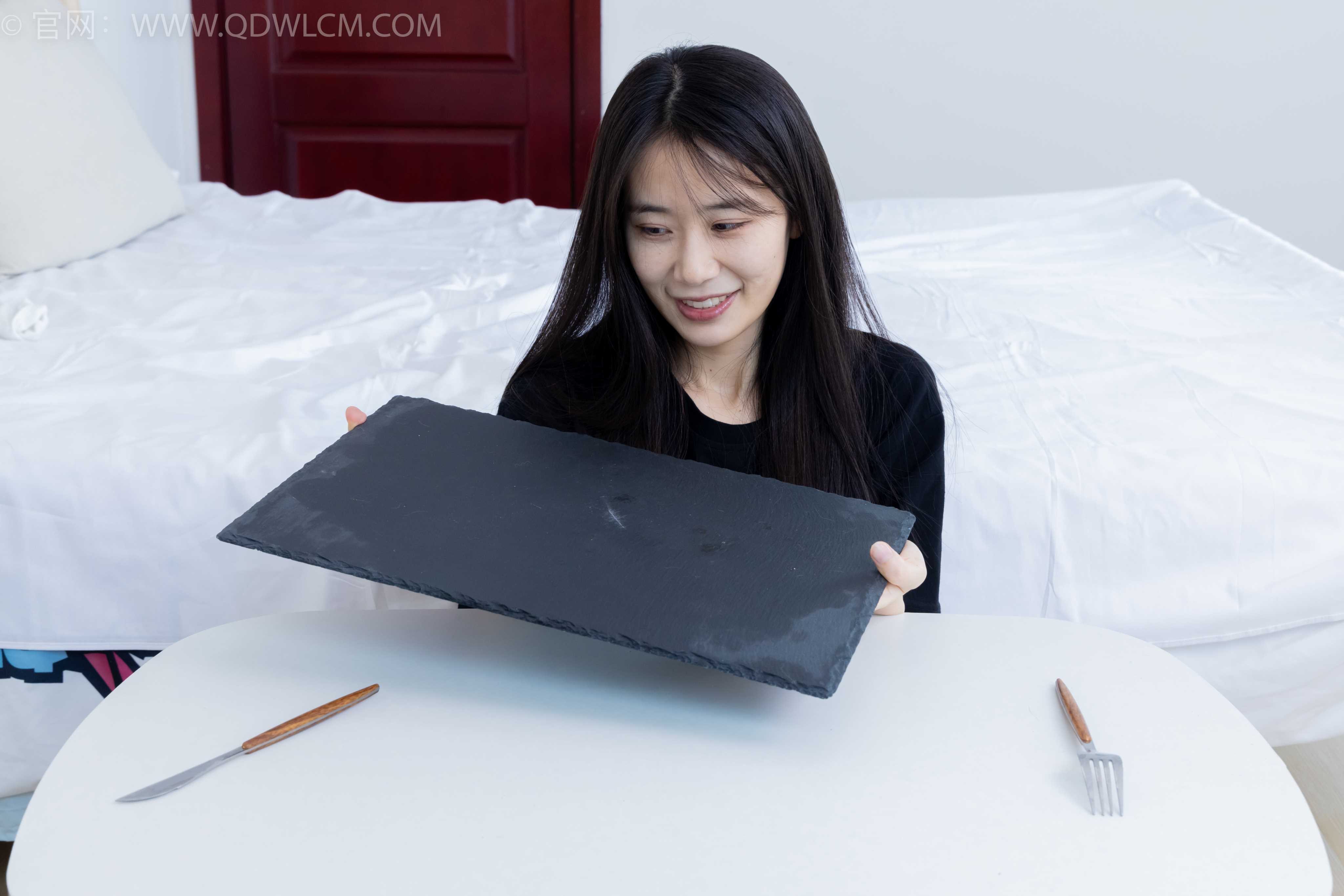 物恋传媒 NO.2062 菜菜-侧脸很美  [220P1V-6.19GB]