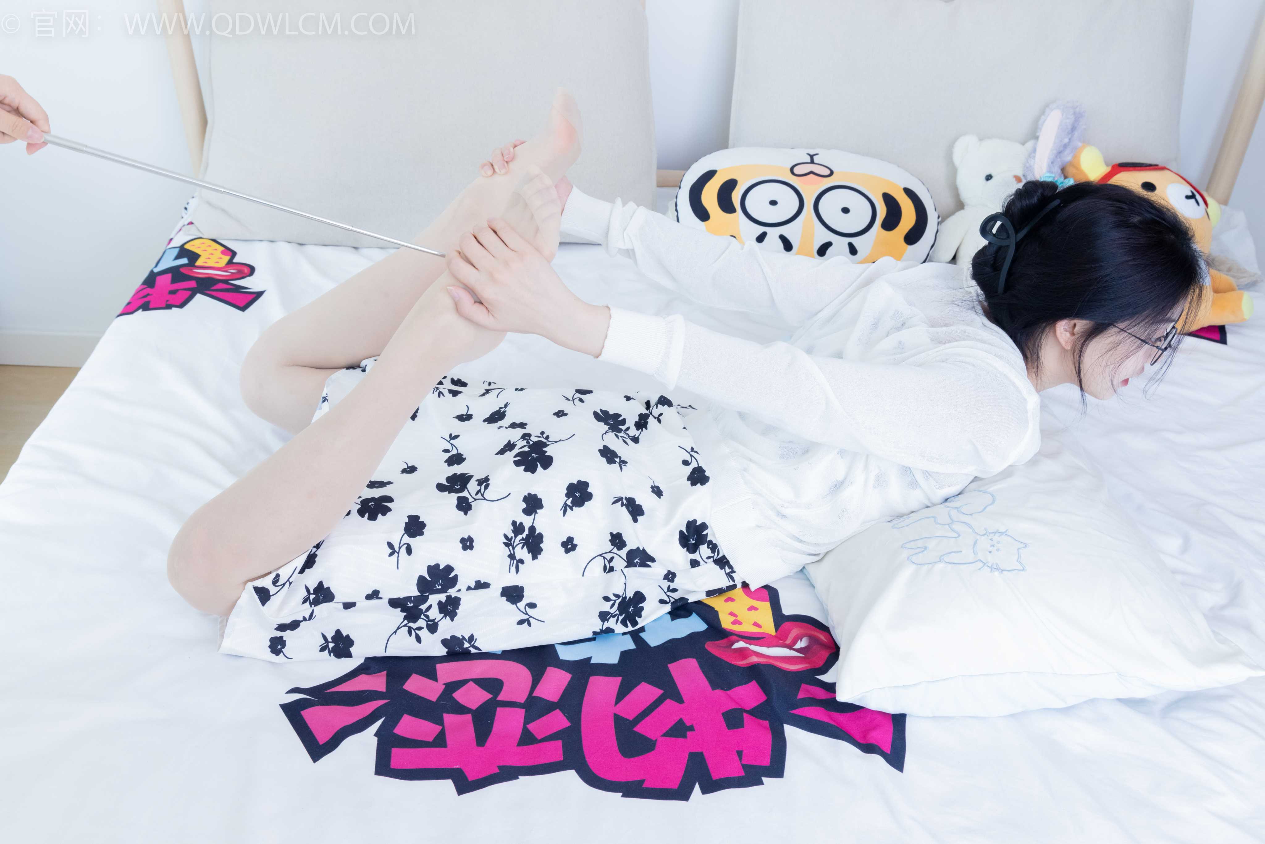 物恋传媒 NO.2063 茯苓-有你的季节  [150P1V-4.35GB]