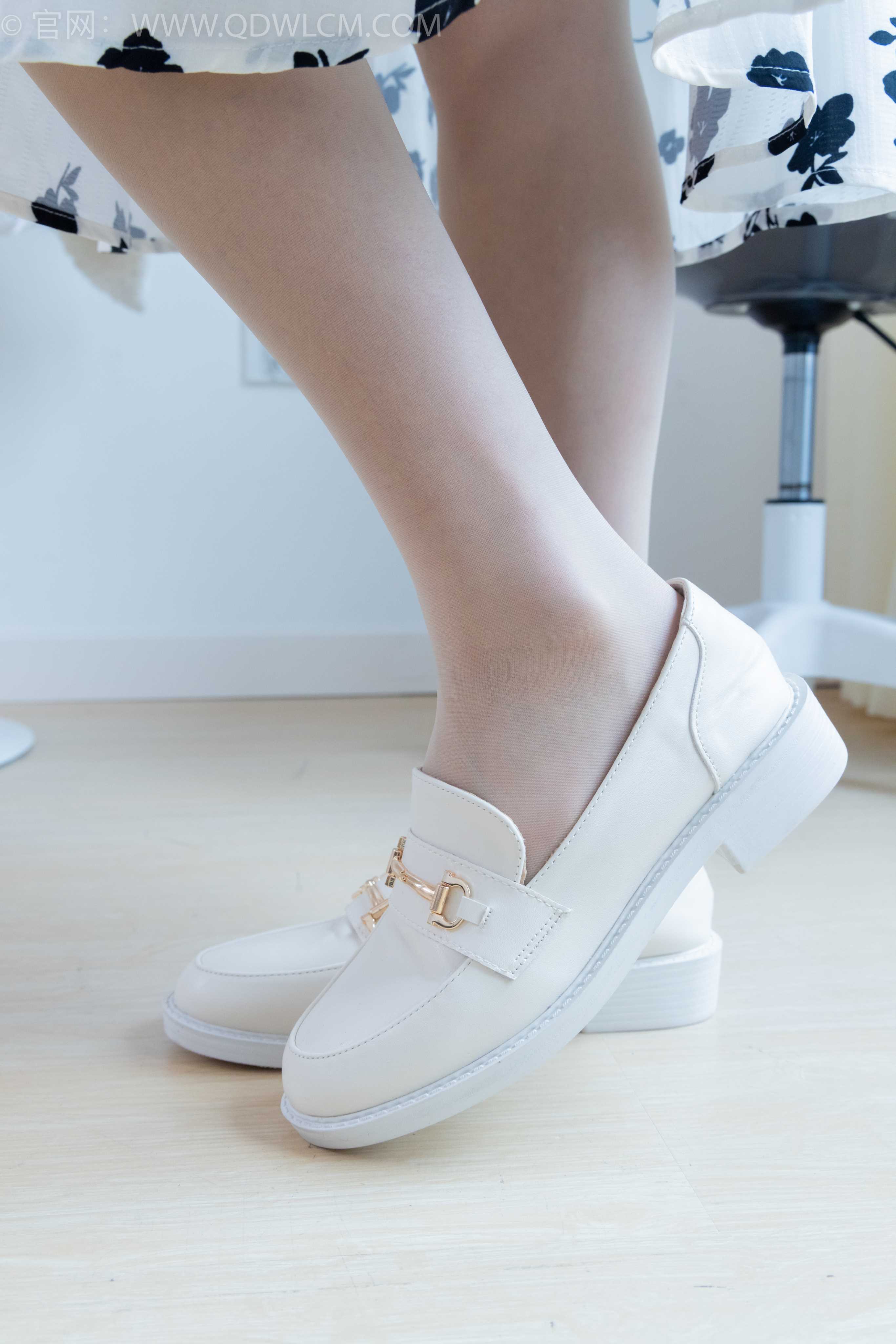 物恋传媒 NO.2063 茯苓-有你的季节  [150P1V-4.35GB]