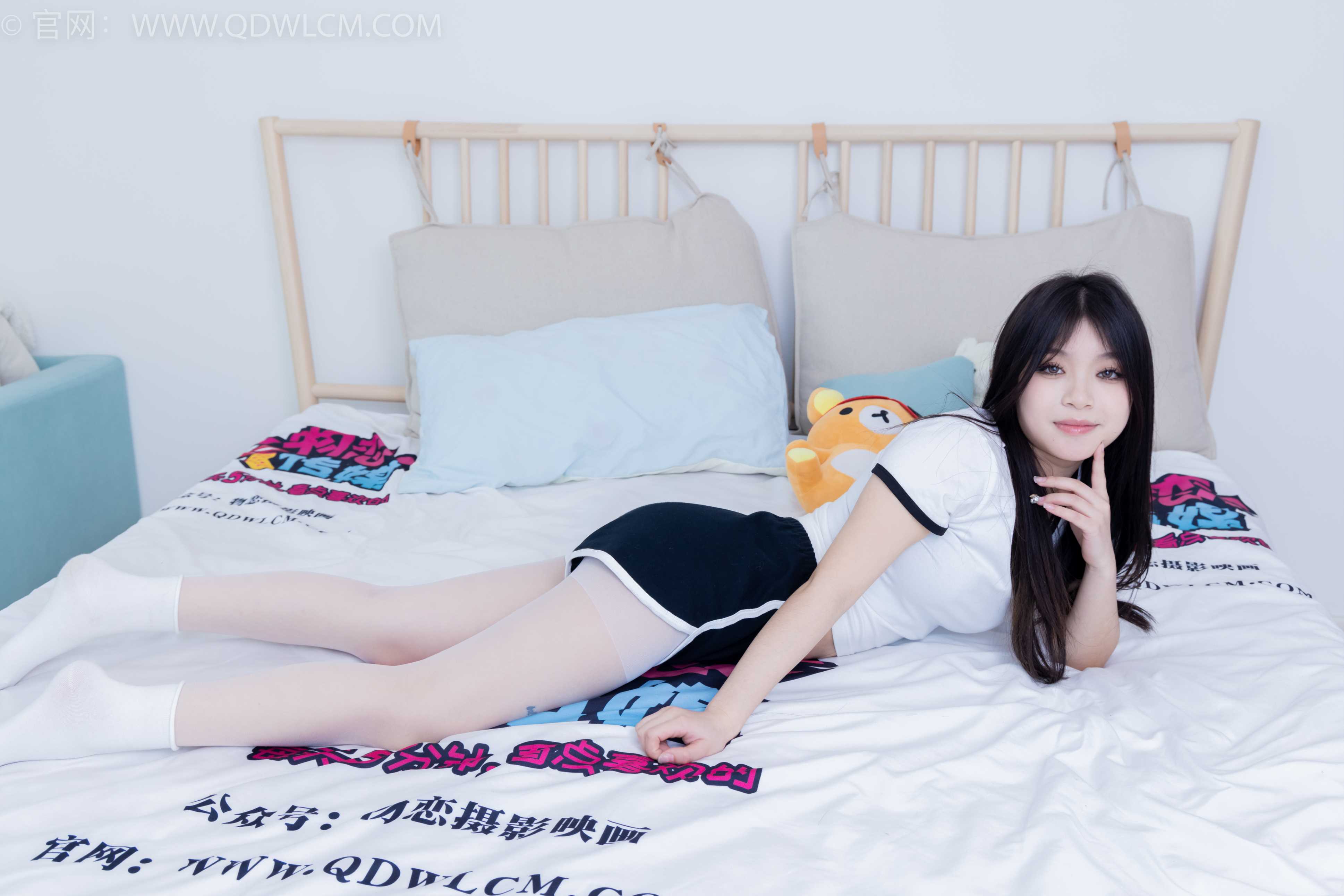 物恋传媒 NO.2068 闪闪-一行朱砂  [160P1V-3.89GB]