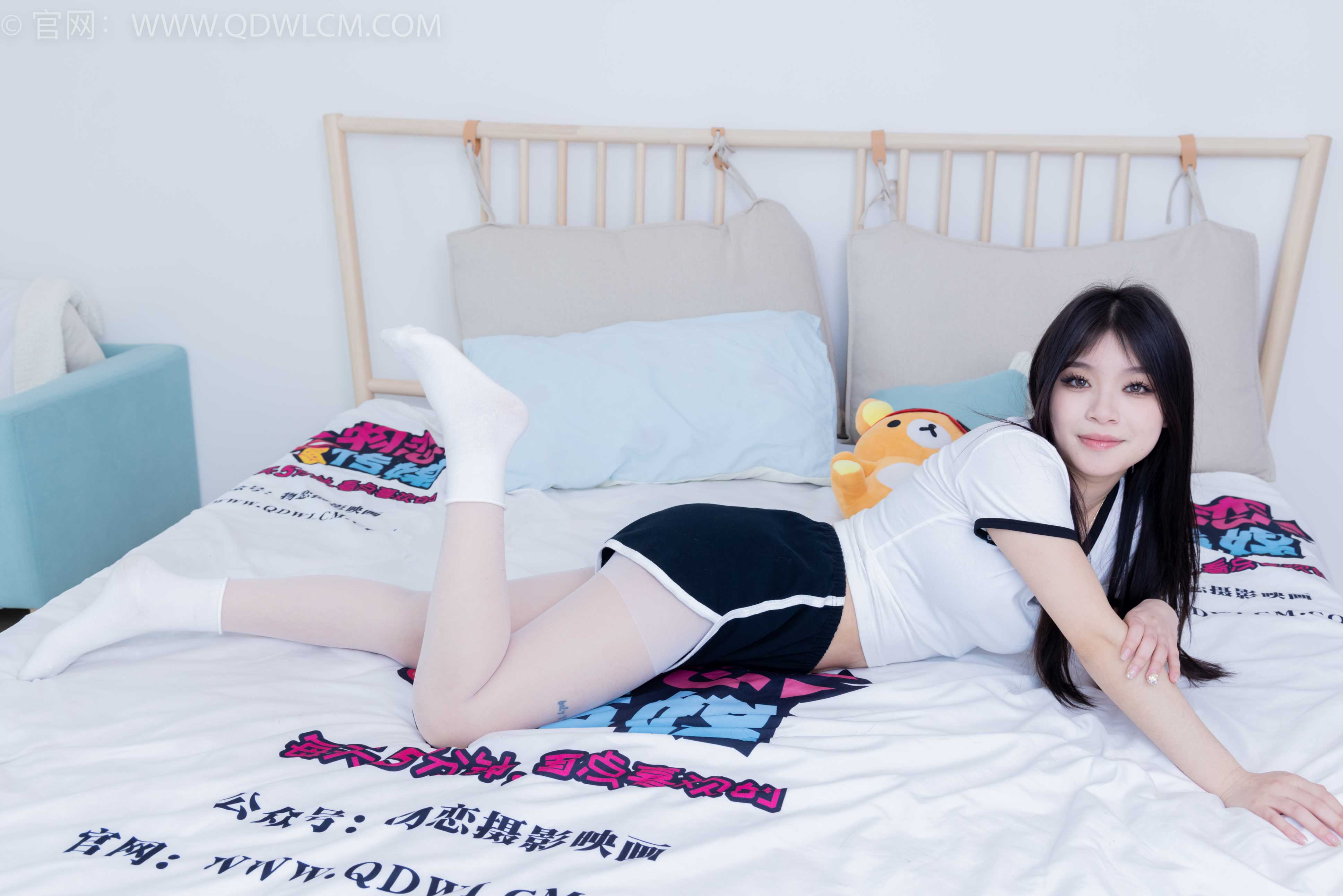 物恋传媒 NO.2068 闪闪-一行朱砂  [160P1V-3.89GB]