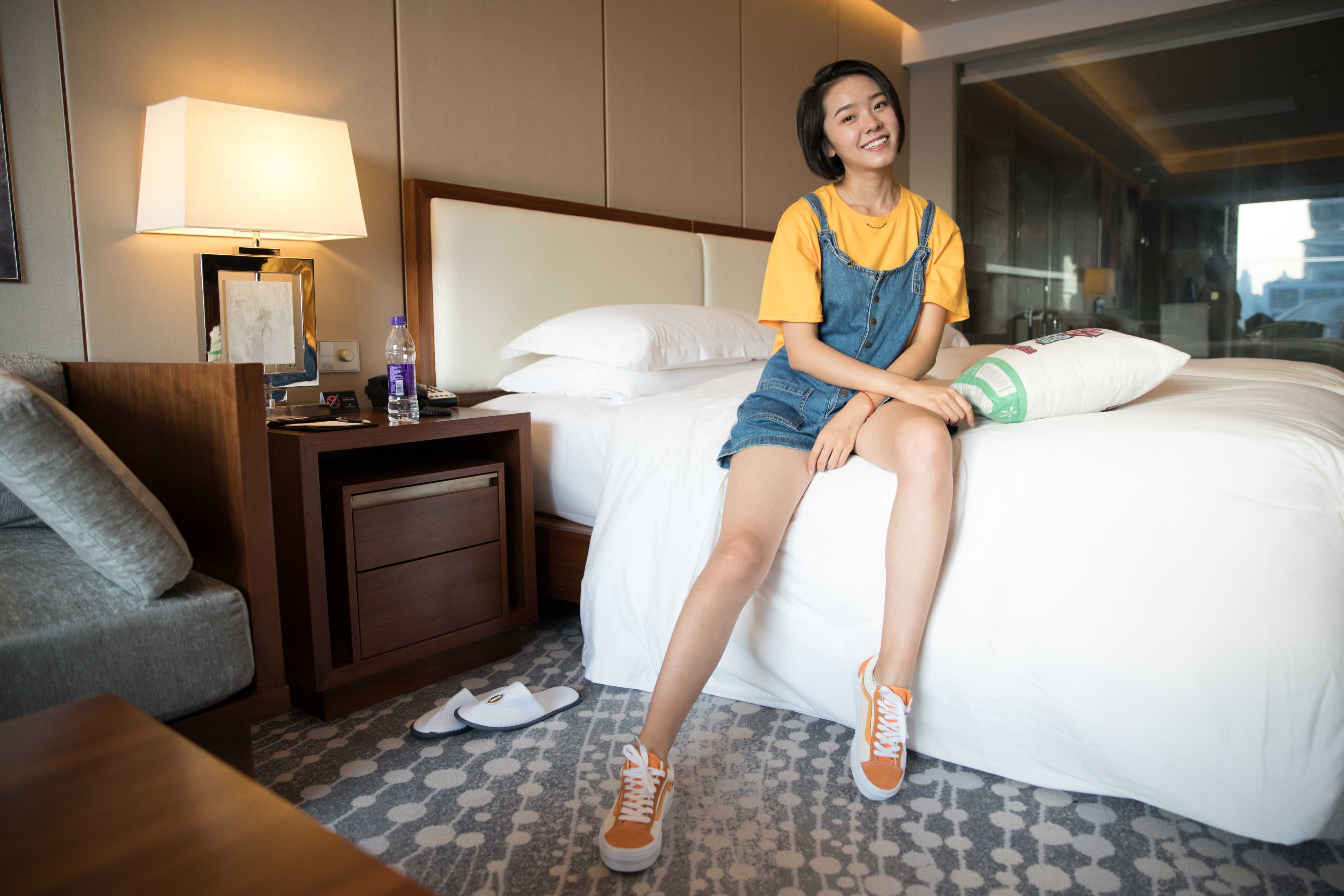 物恋传媒 No.210 小飞-超治愈的笑容  [167P+1V3.04G]