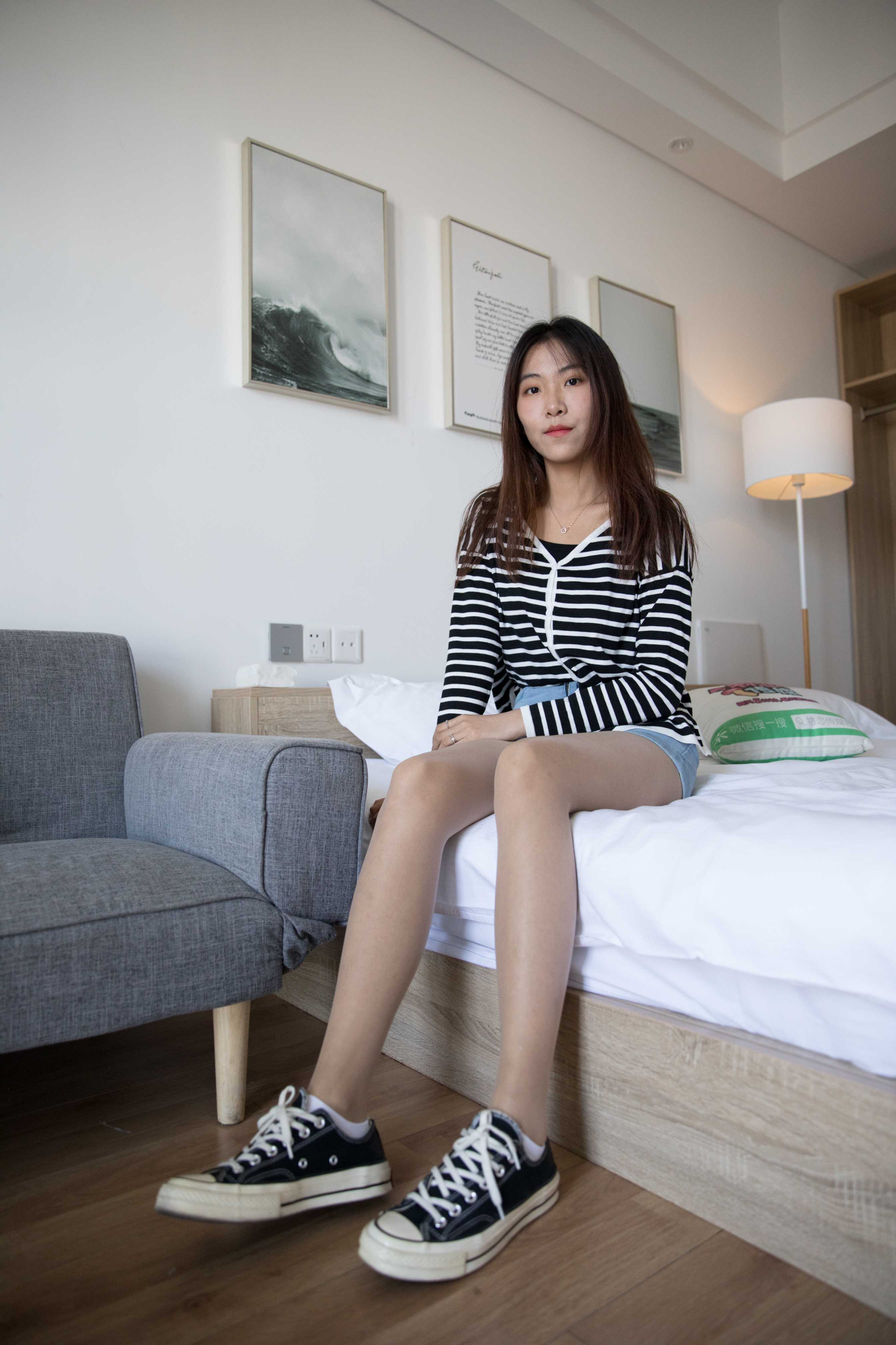 物恋传媒 No.219 elise-在星星月亮的下面，遇到你  [214P+1V5.29G]