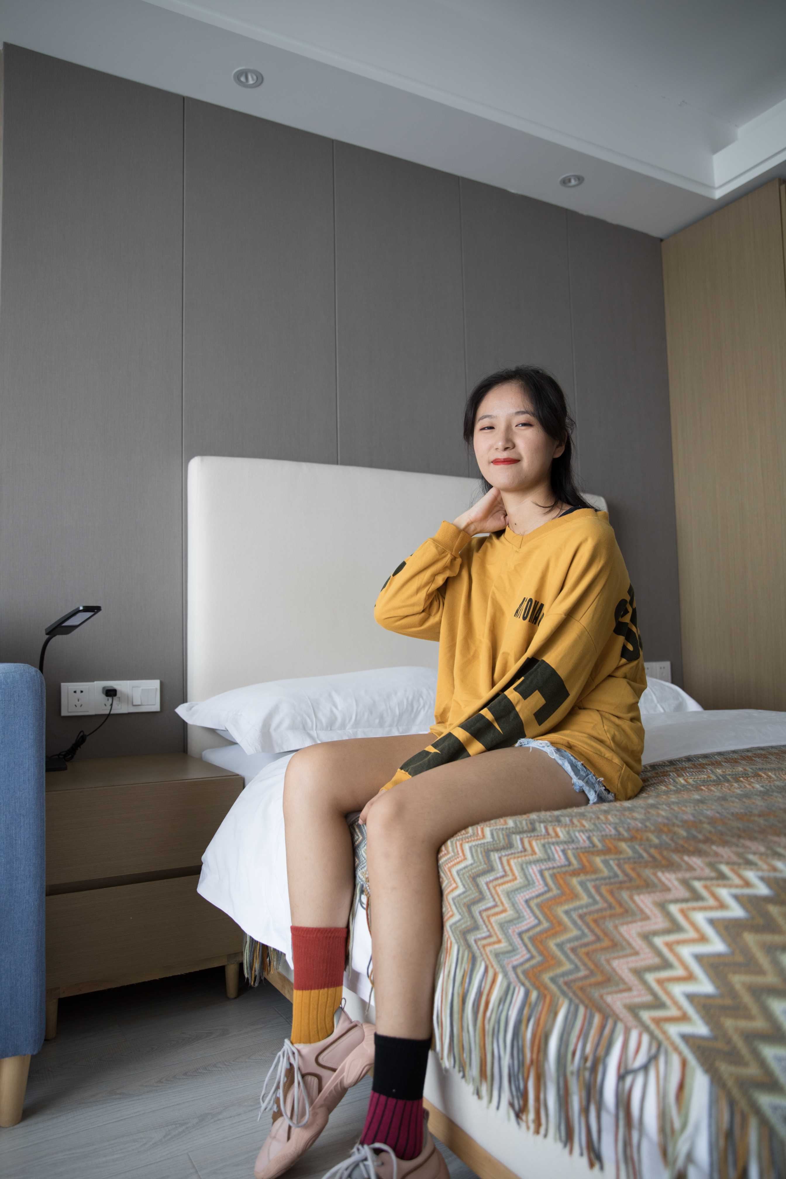 物恋传媒 No.227 小昭-糖果轻嬉皮  [208P+2V4.87G]