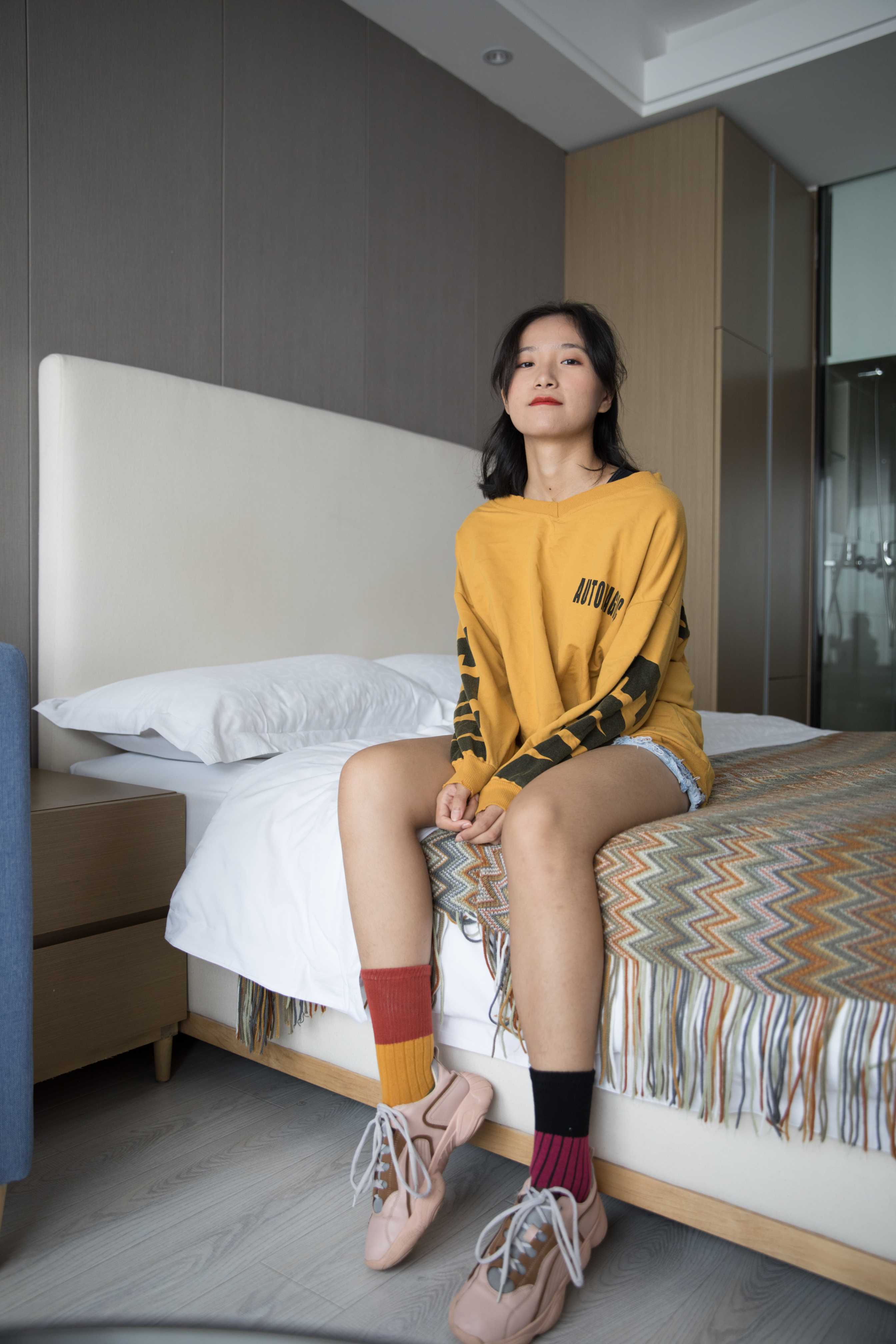 物恋传媒 No.227 小昭-糖果轻嬉皮  [208P+2V4.87G]