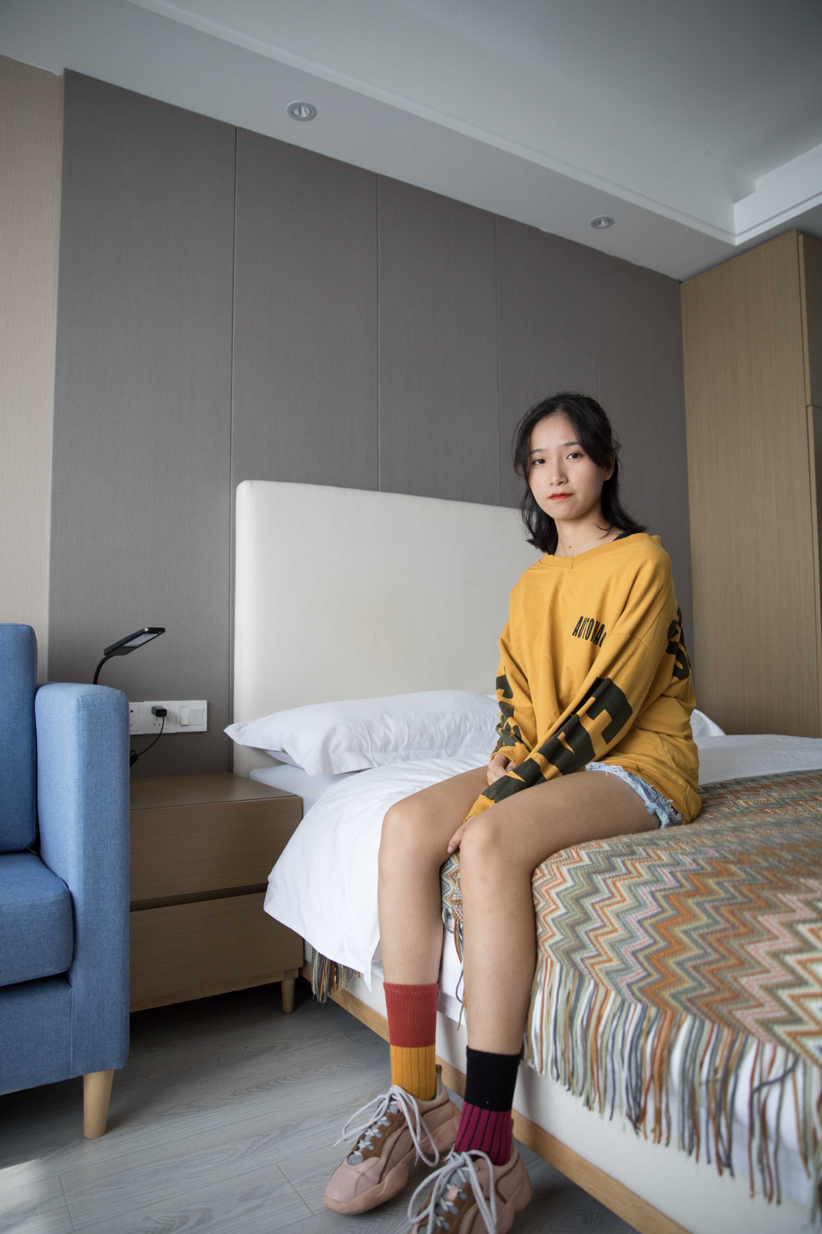 物恋传媒 No.227 小昭-糖果轻嬉皮  [208P+2V4.87G]