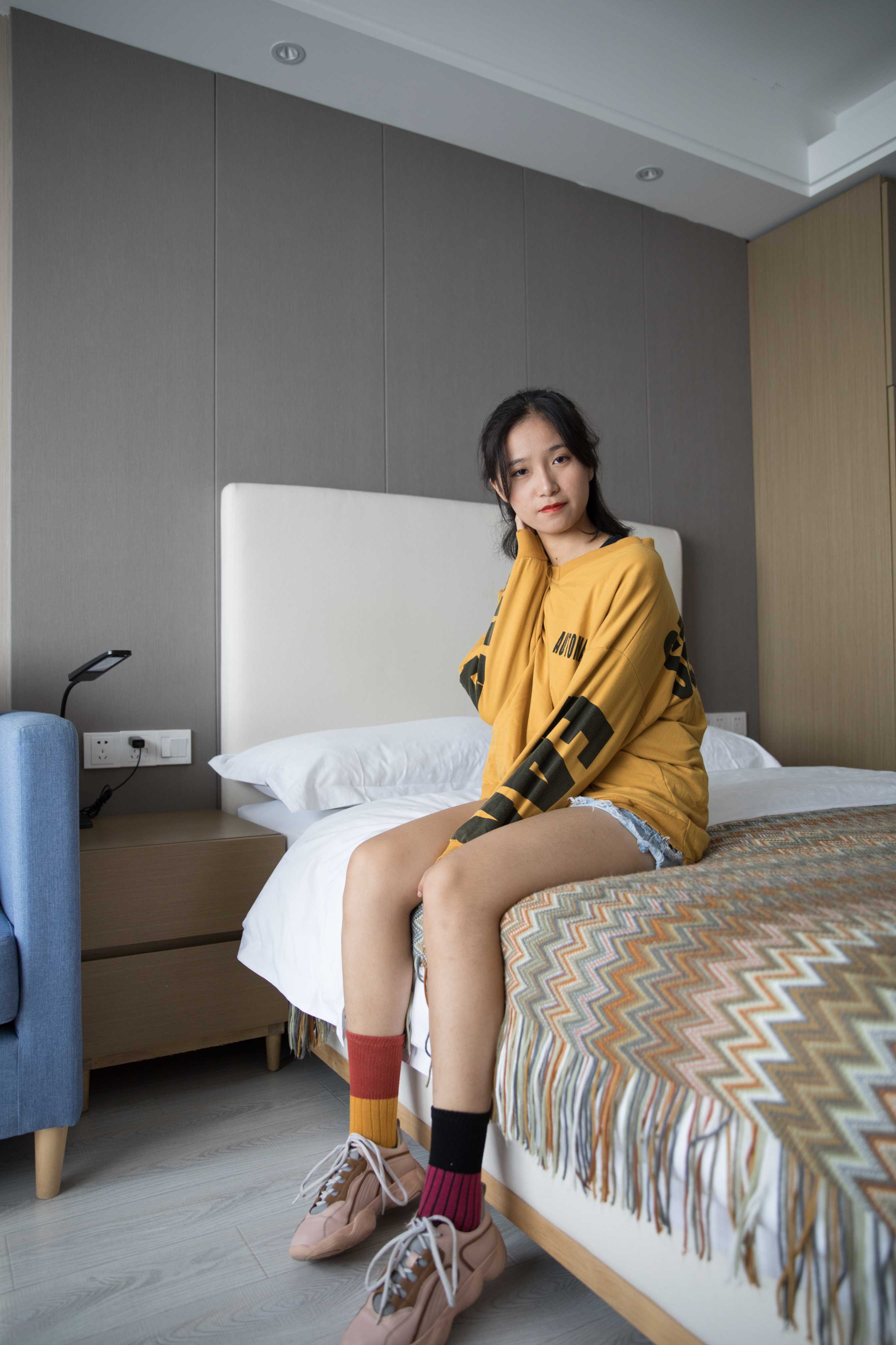 物恋传媒 No.227 小昭-糖果轻嬉皮  [208P+2V4.87G]