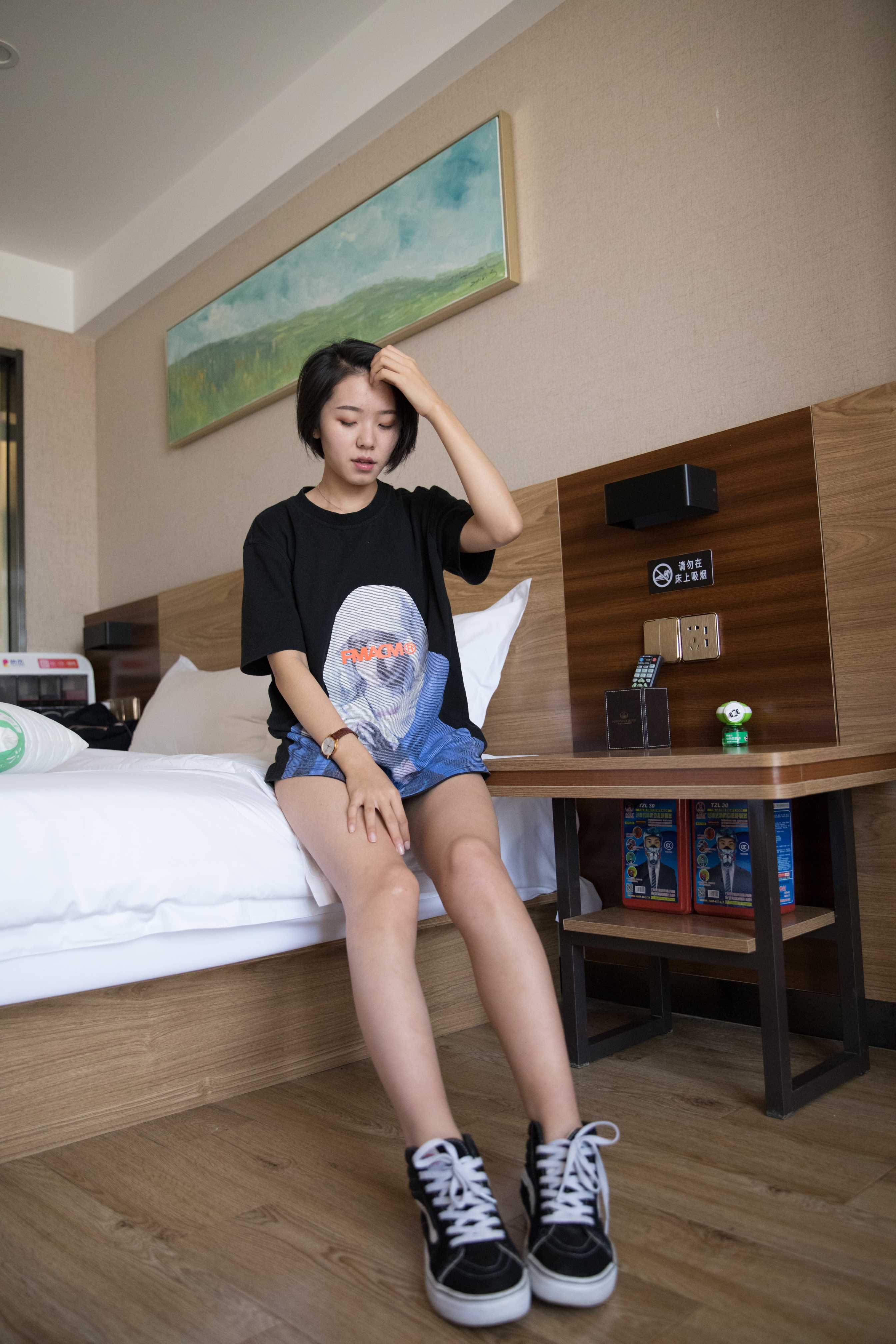 物恋传媒 No.237 小飞-如果笑容有温度  [213P+1V7.9G]