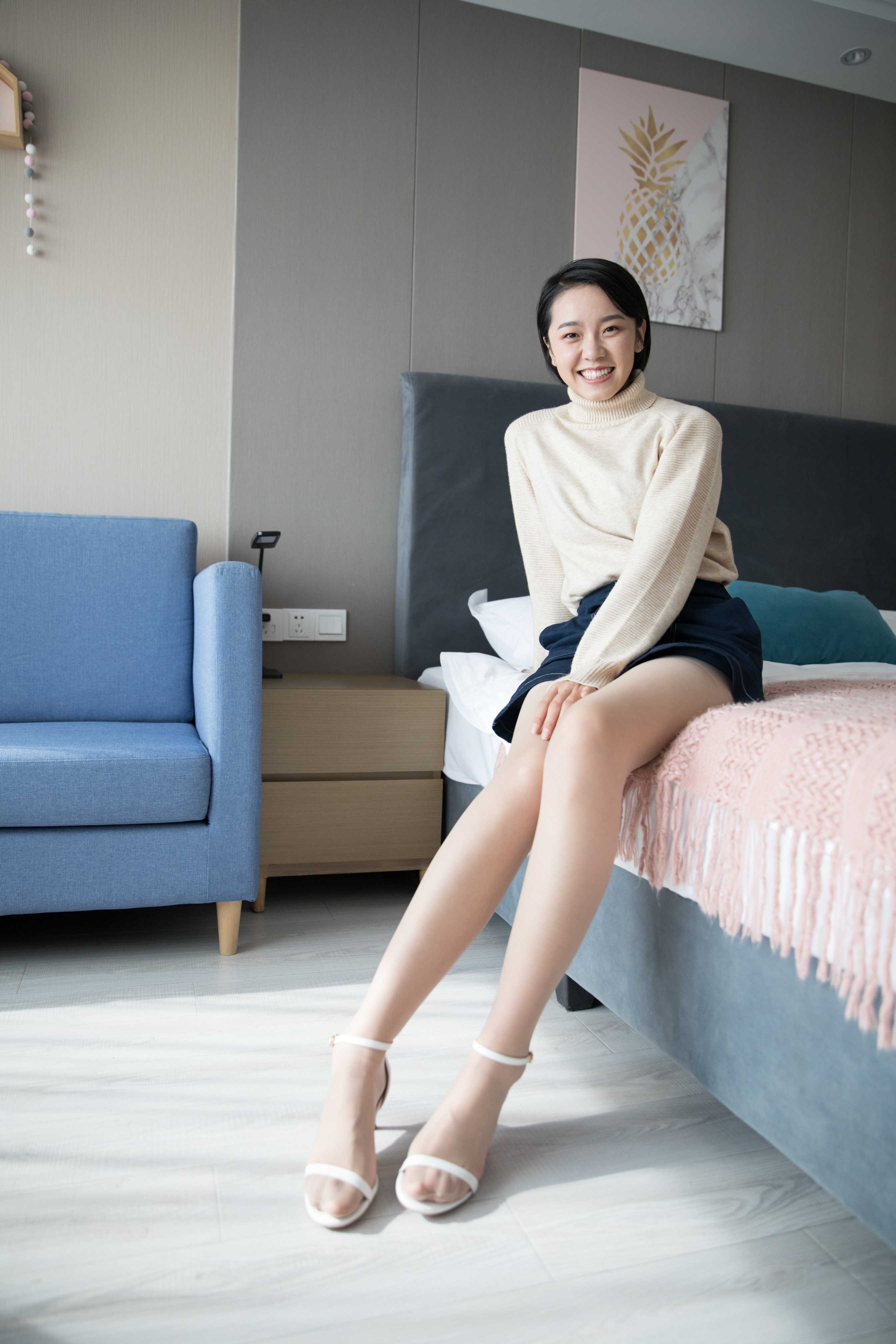 物恋传媒 No.246 小飞-等一朵花开  [174P+1V4.09G]