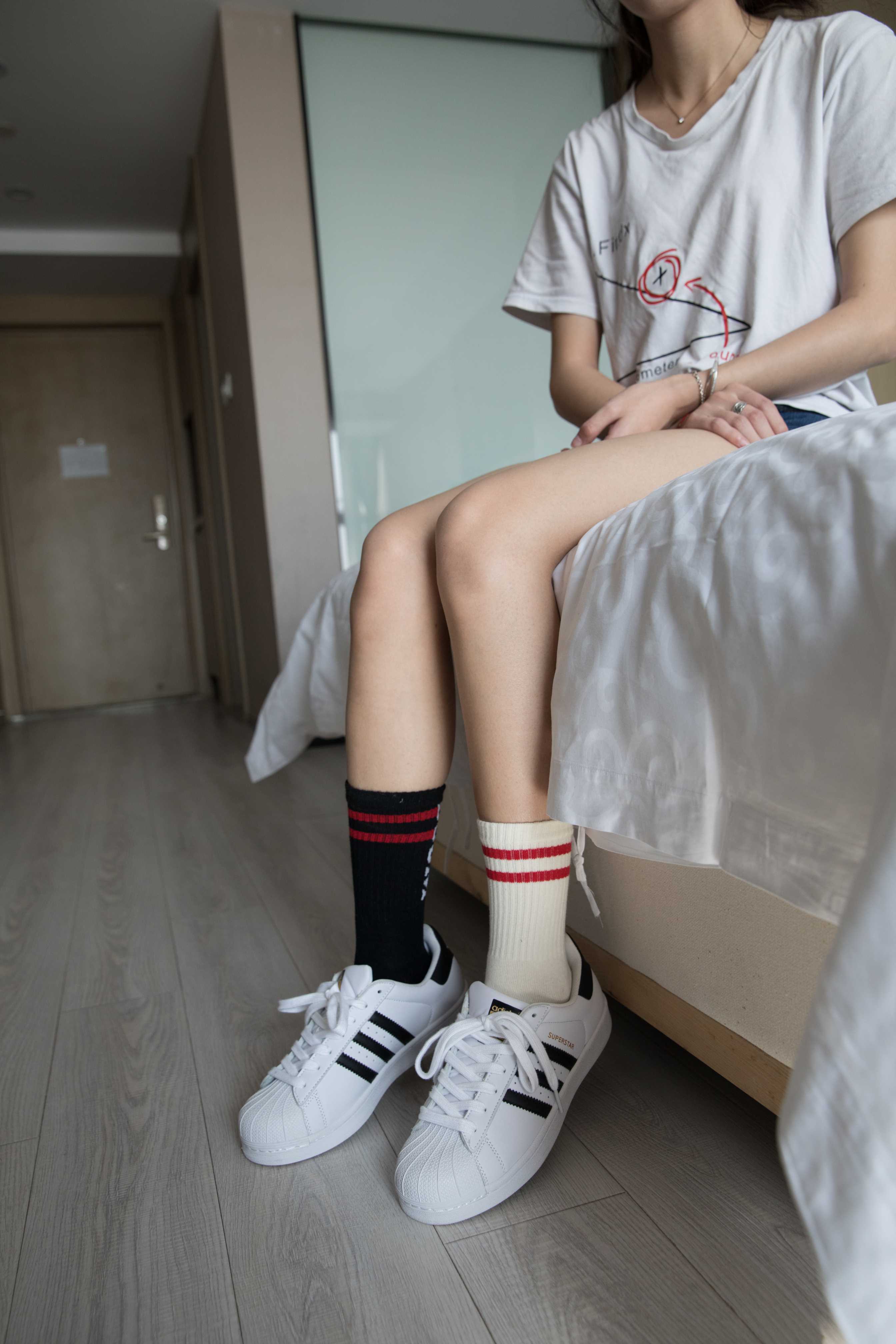 物恋传媒 No.249 冬冬-小小的坚强  [189P+2V4.69G]