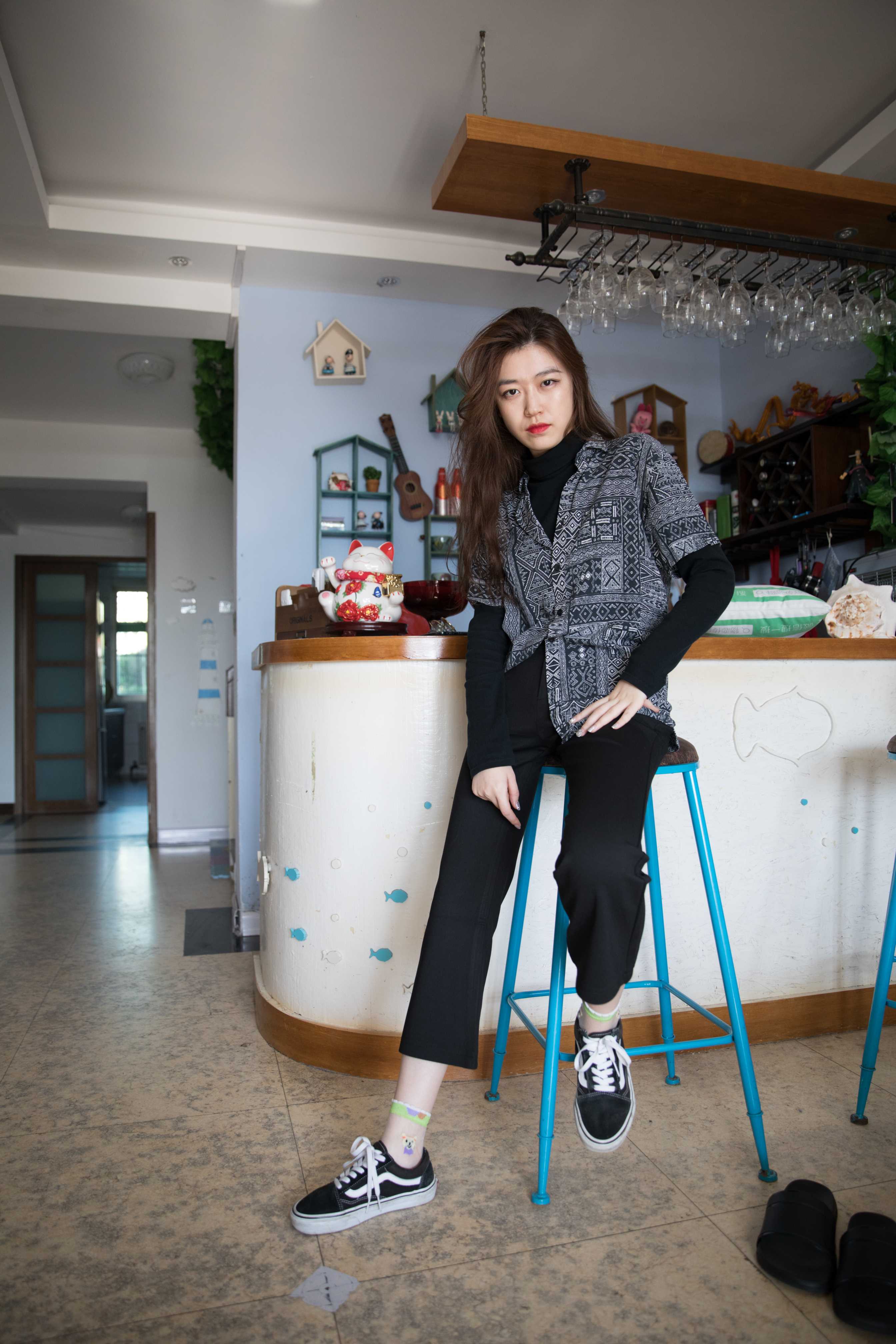 物恋传媒 No.255 佳琪-记忆里的她  [196P+1V5.09G]