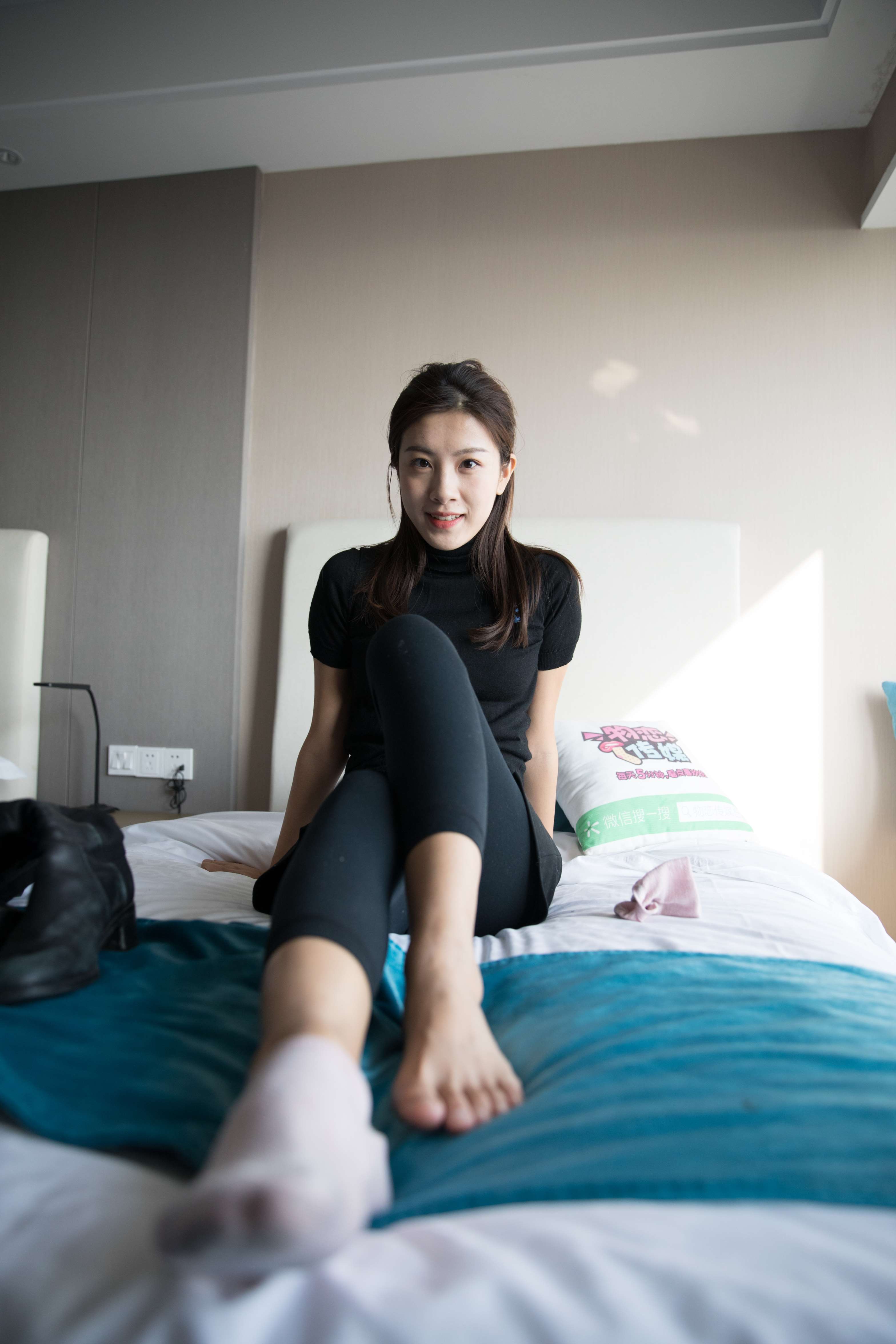 物恋传媒 No.277 柠檬-雪的对面  [191P+1V4.21G]