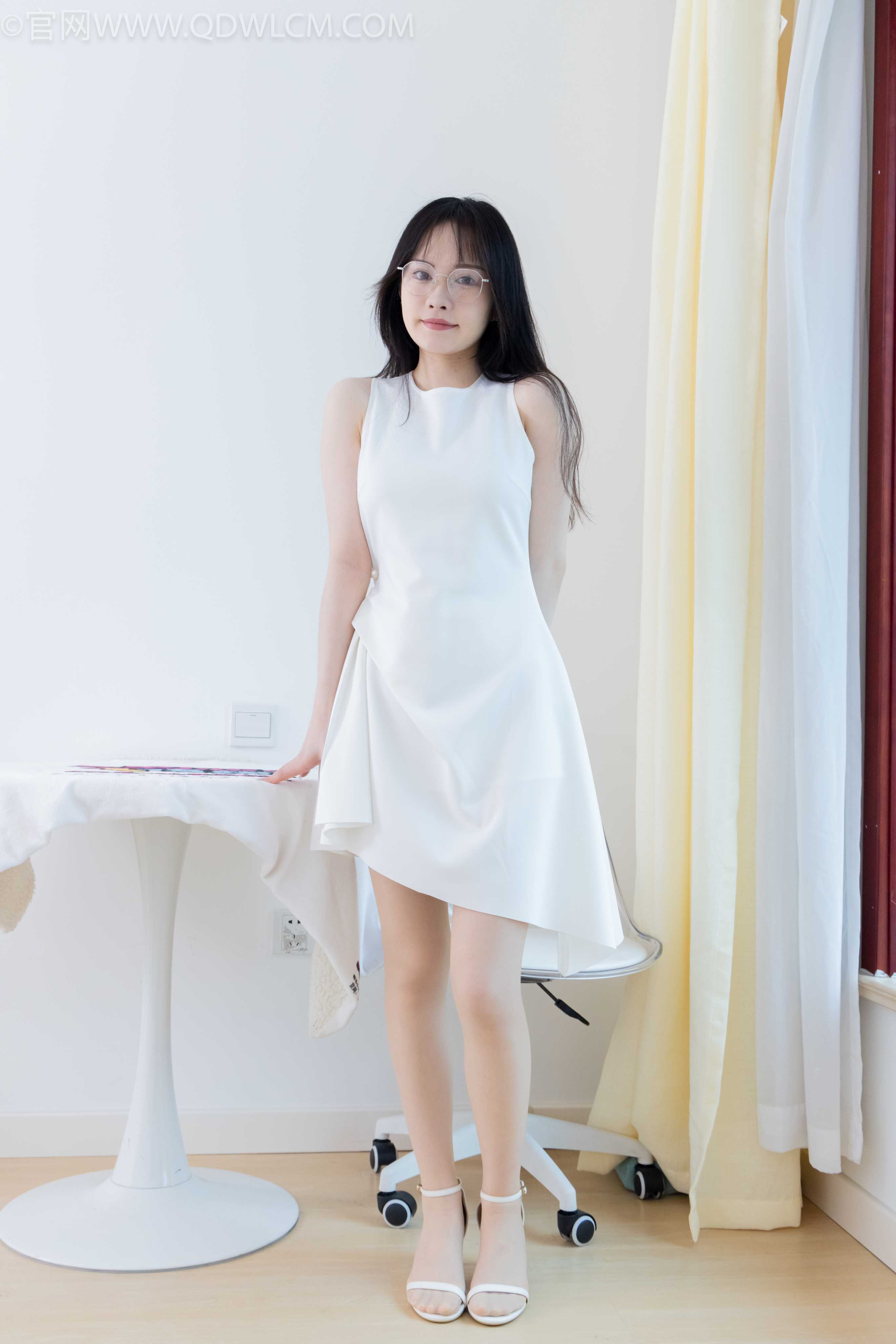 物恋传媒 NO.2103 小酒-优雅不过时  [151P1V-4.77GB]