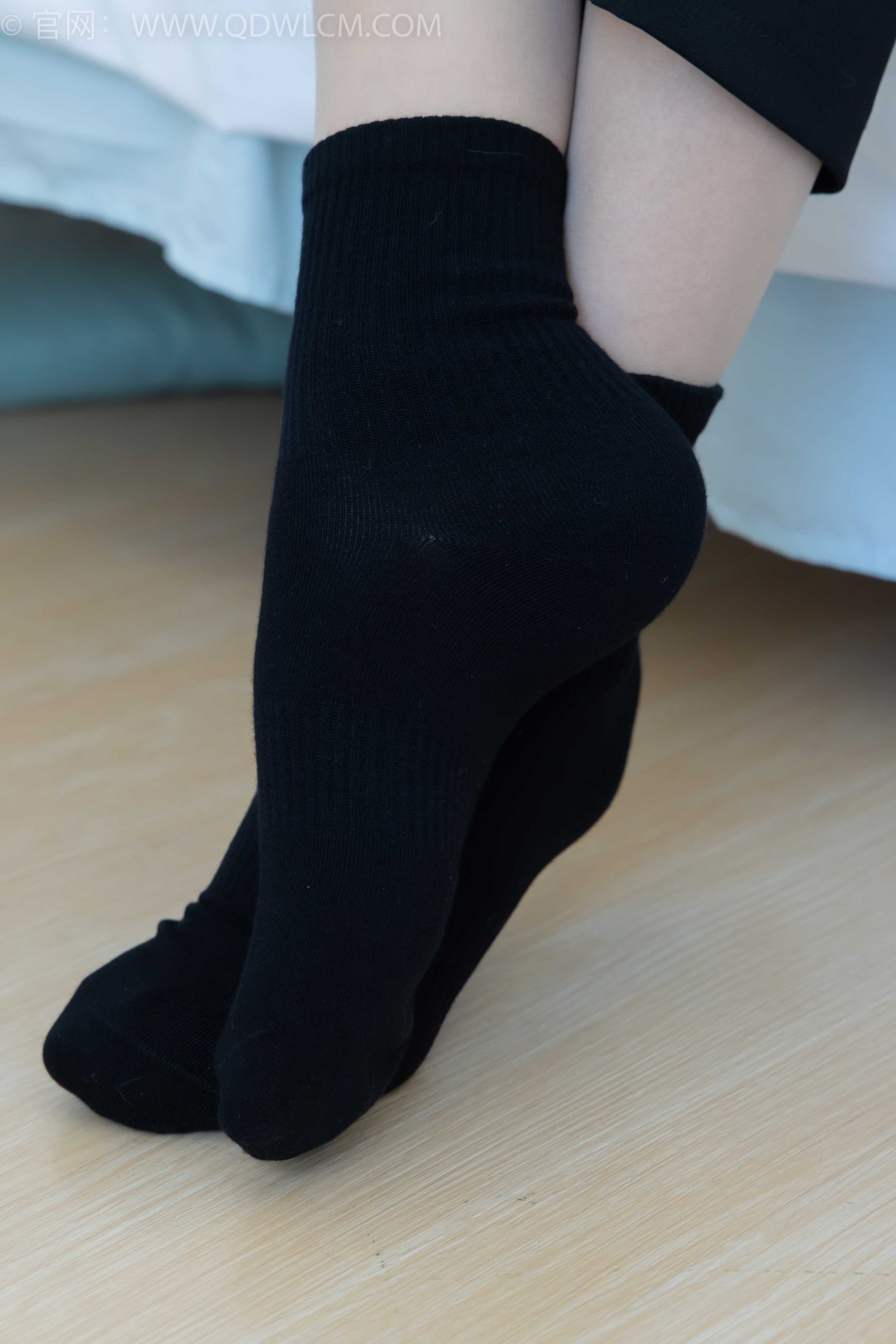 物恋传媒 NO.2126 茯苓-泛黄的相片  [159P1V-3.73GB]