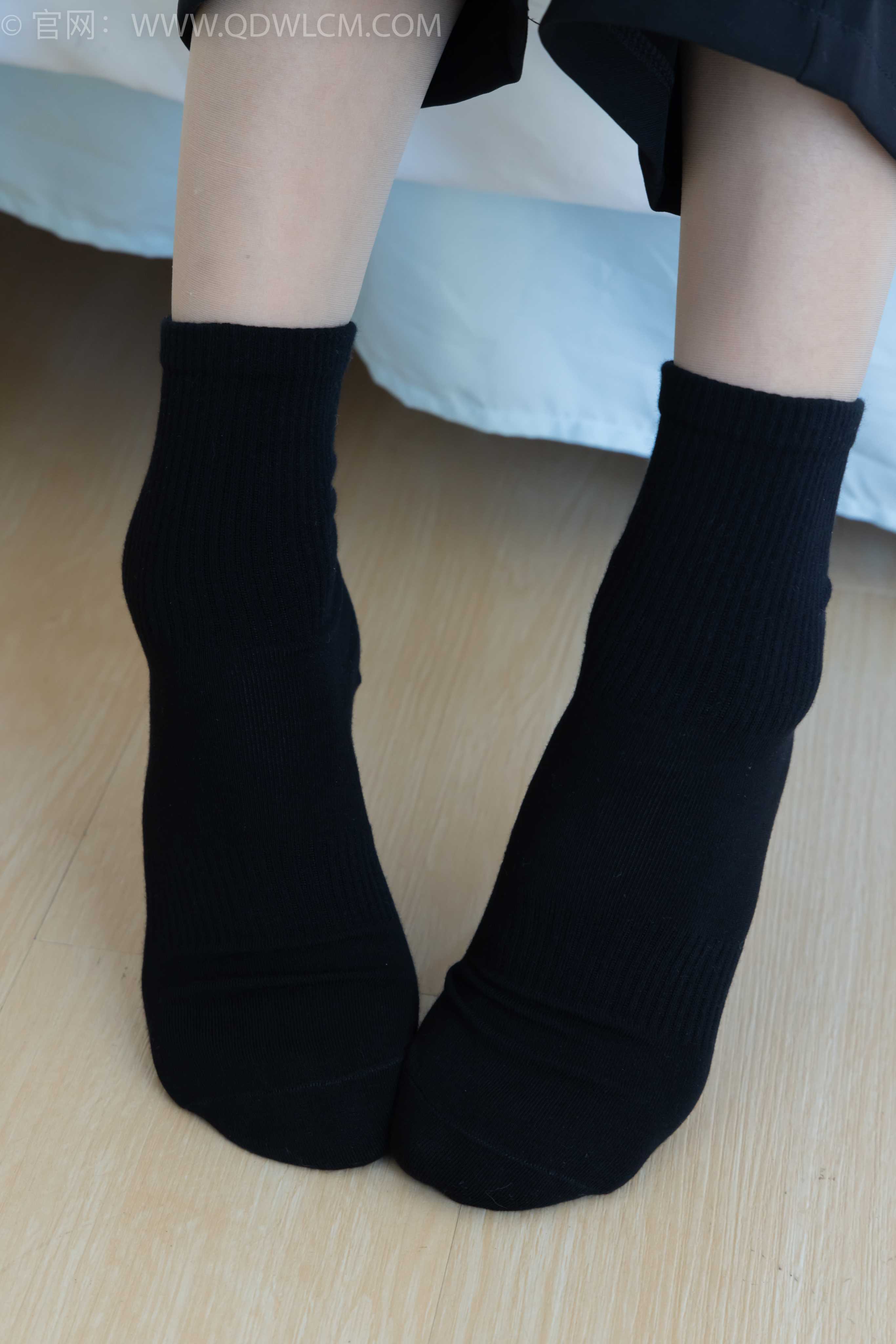 物恋传媒 NO.2126 茯苓-泛黄的相片  [159P1V-3.73GB]