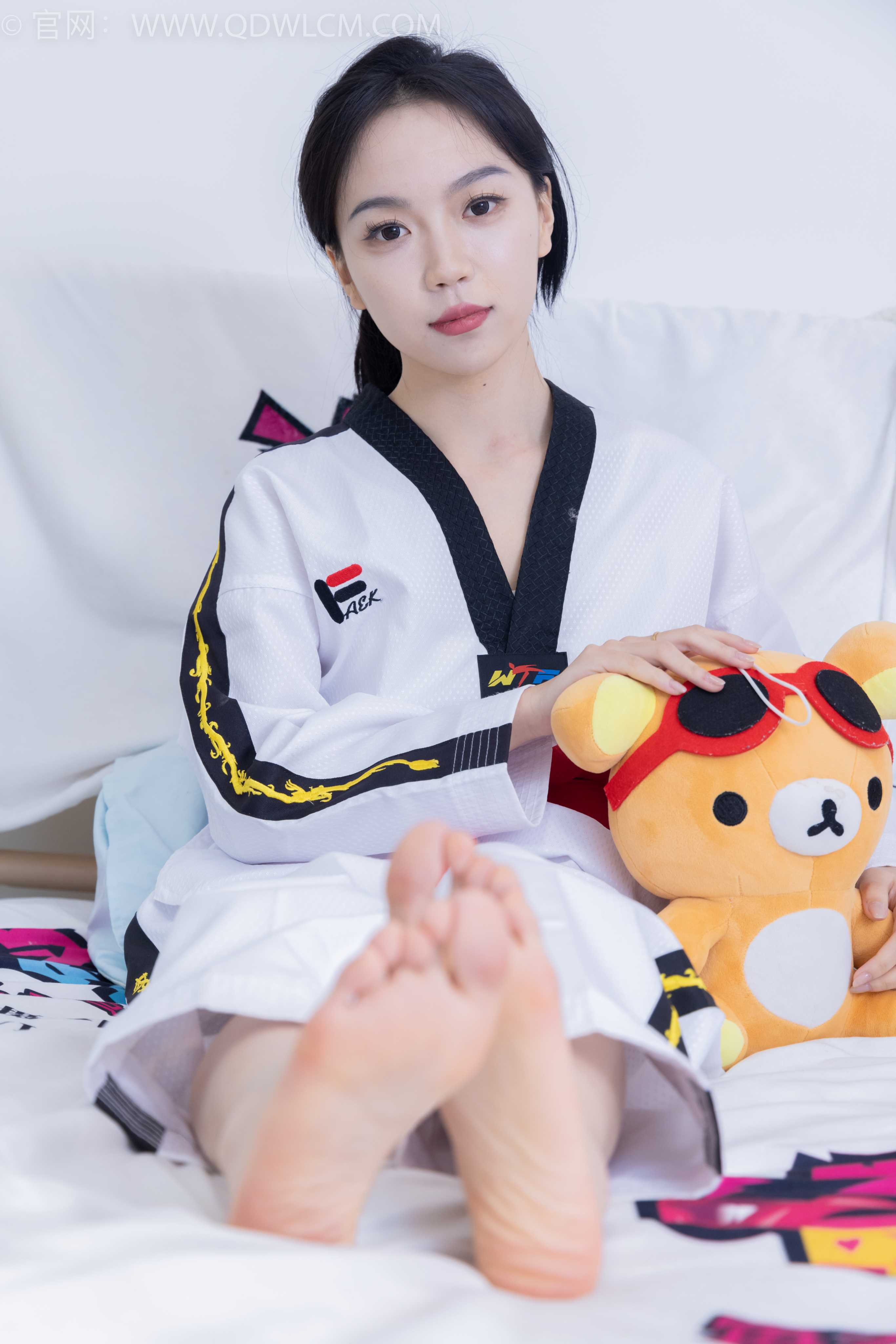 物恋传媒 NO.2128 纱纱-暮色褪尽  [190P1V-5.17GB]