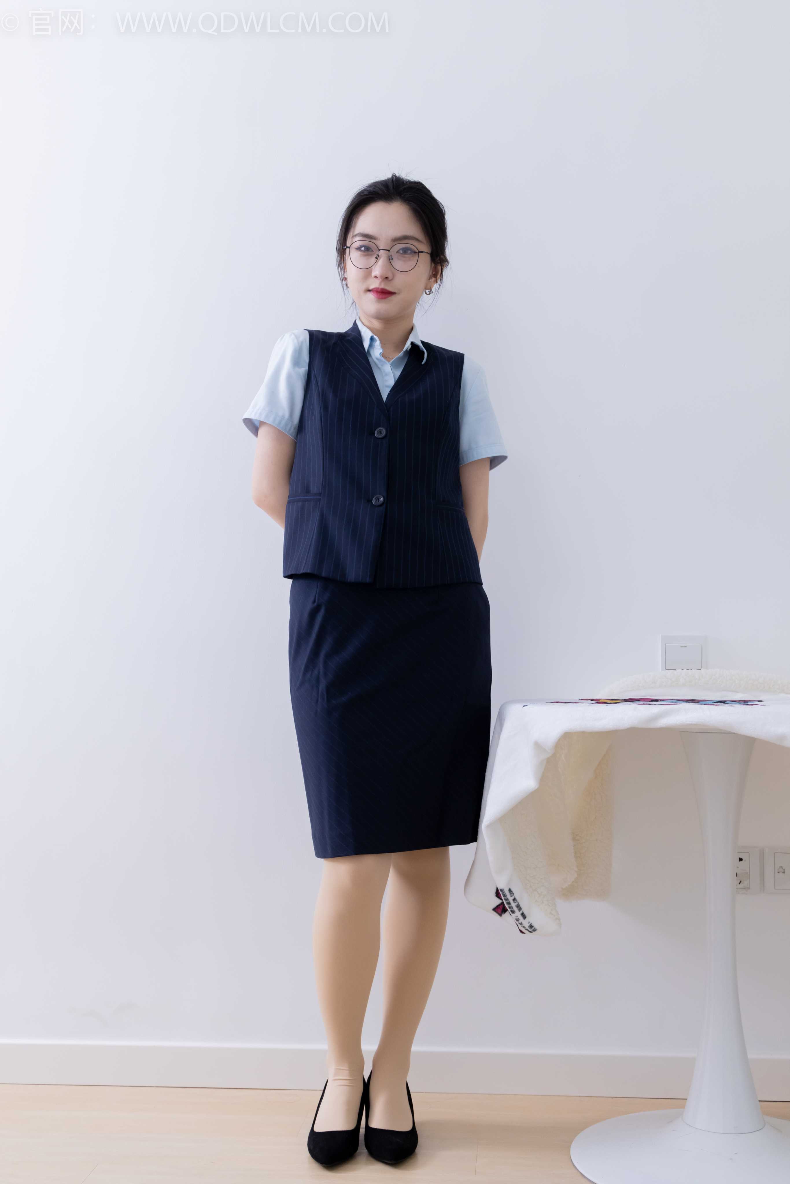 物恋传媒 NO.2134 川川-川流不息（盲盒1） [200P-1V-4.86G]