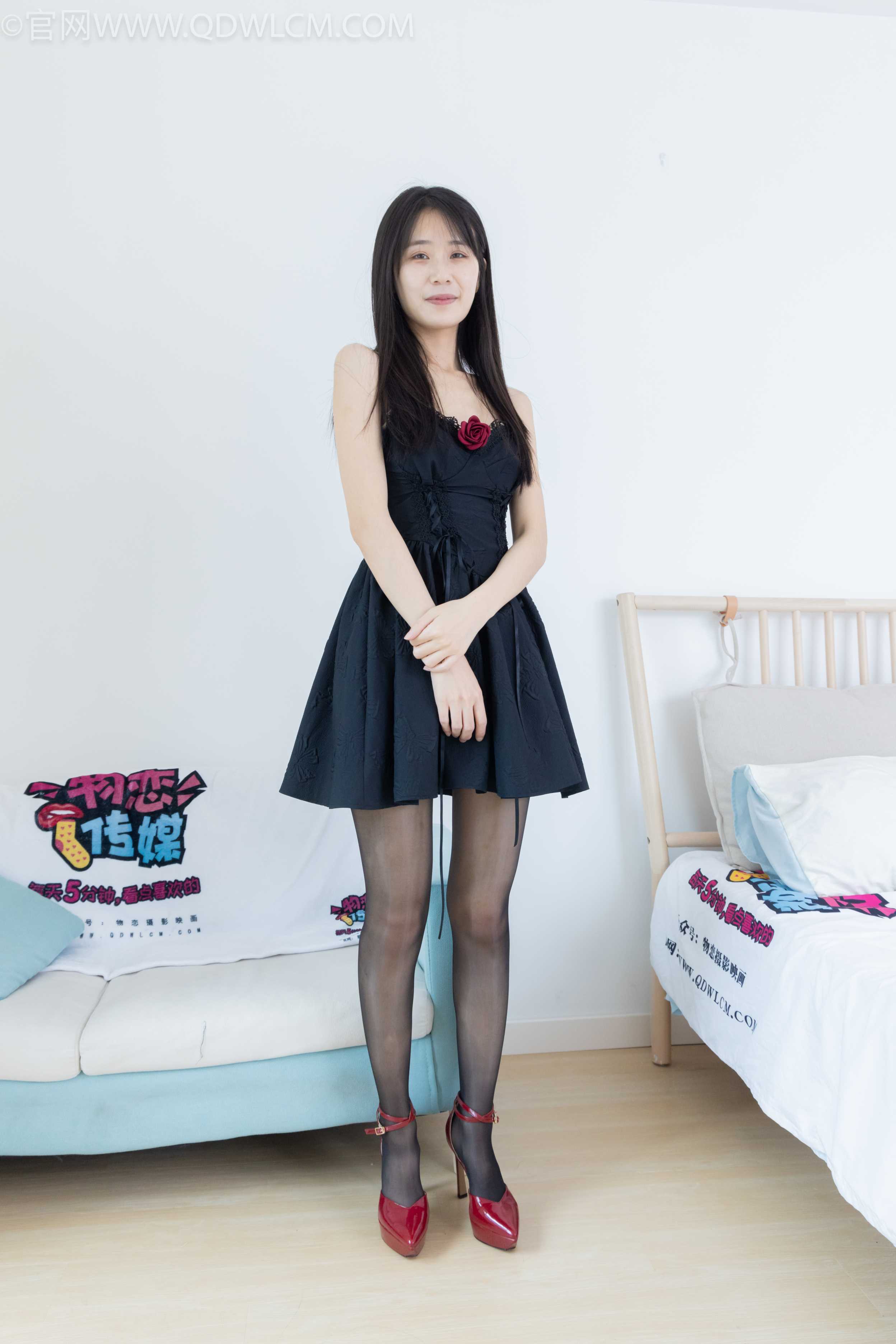 物恋传媒 NO.2140 菜菜-恬恬的你  [154P1V-4.61GB]