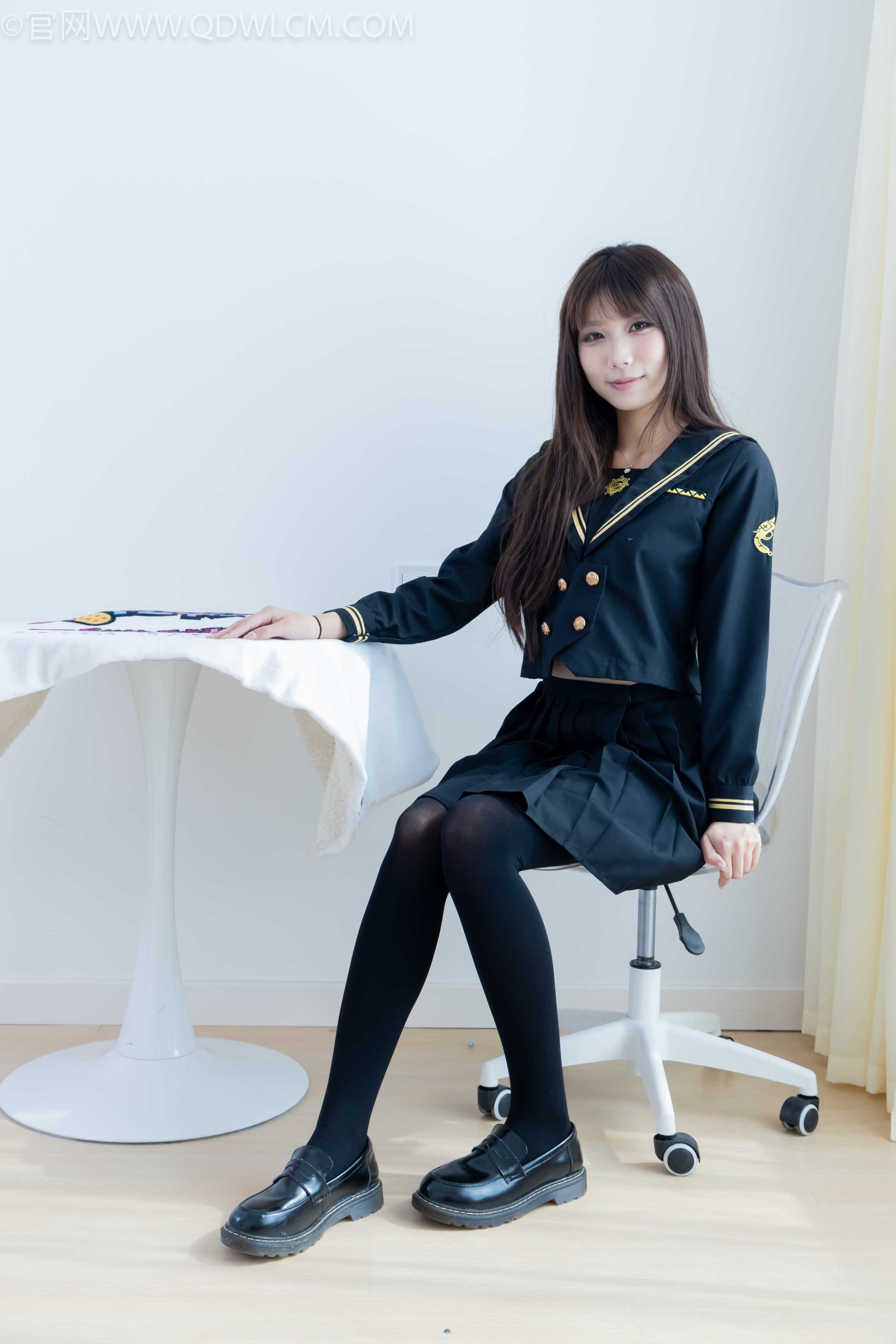 物恋传媒 NO.2163 泡泡-重回校园 [158P-1V-3.62G]