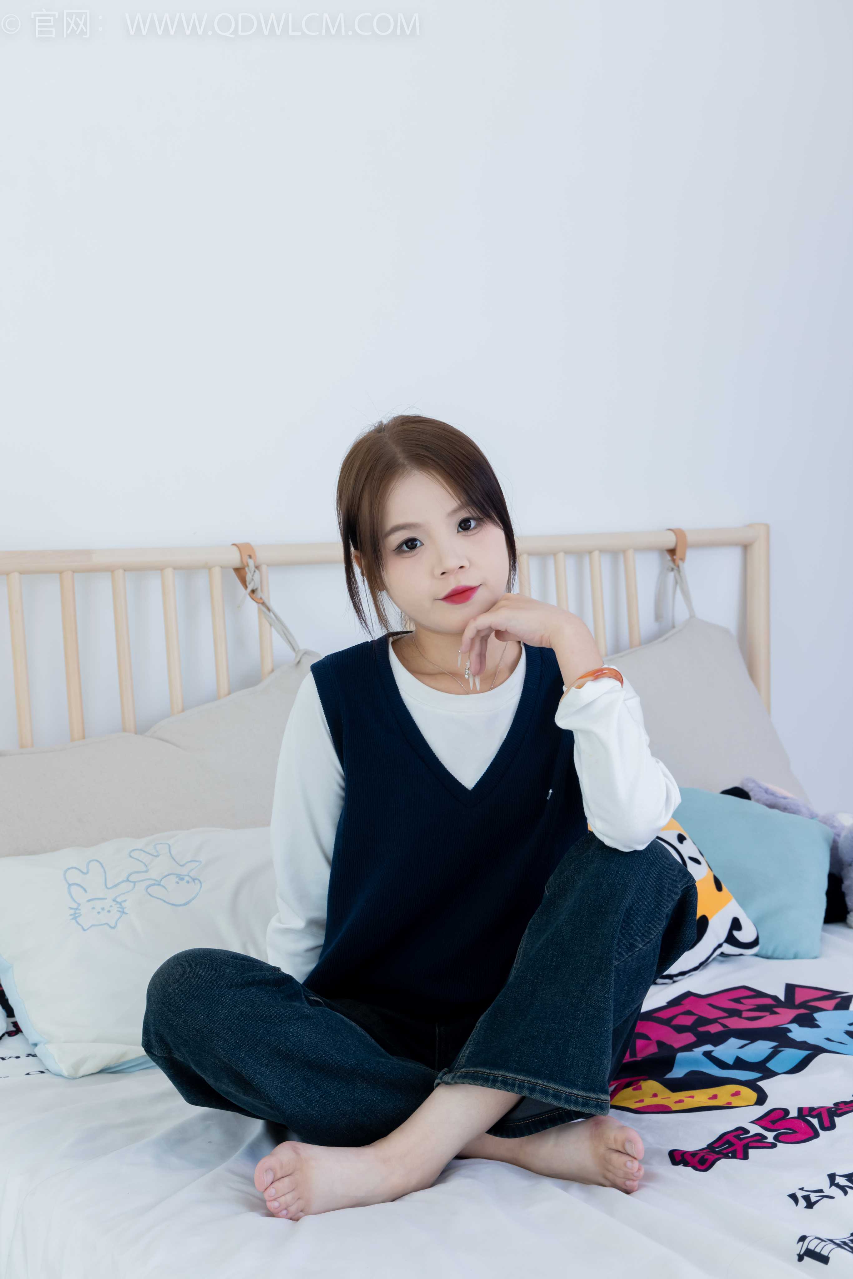 物恋传媒 NO.2174 小芙-飘落的枫叶  [149P1V-3.49GB]