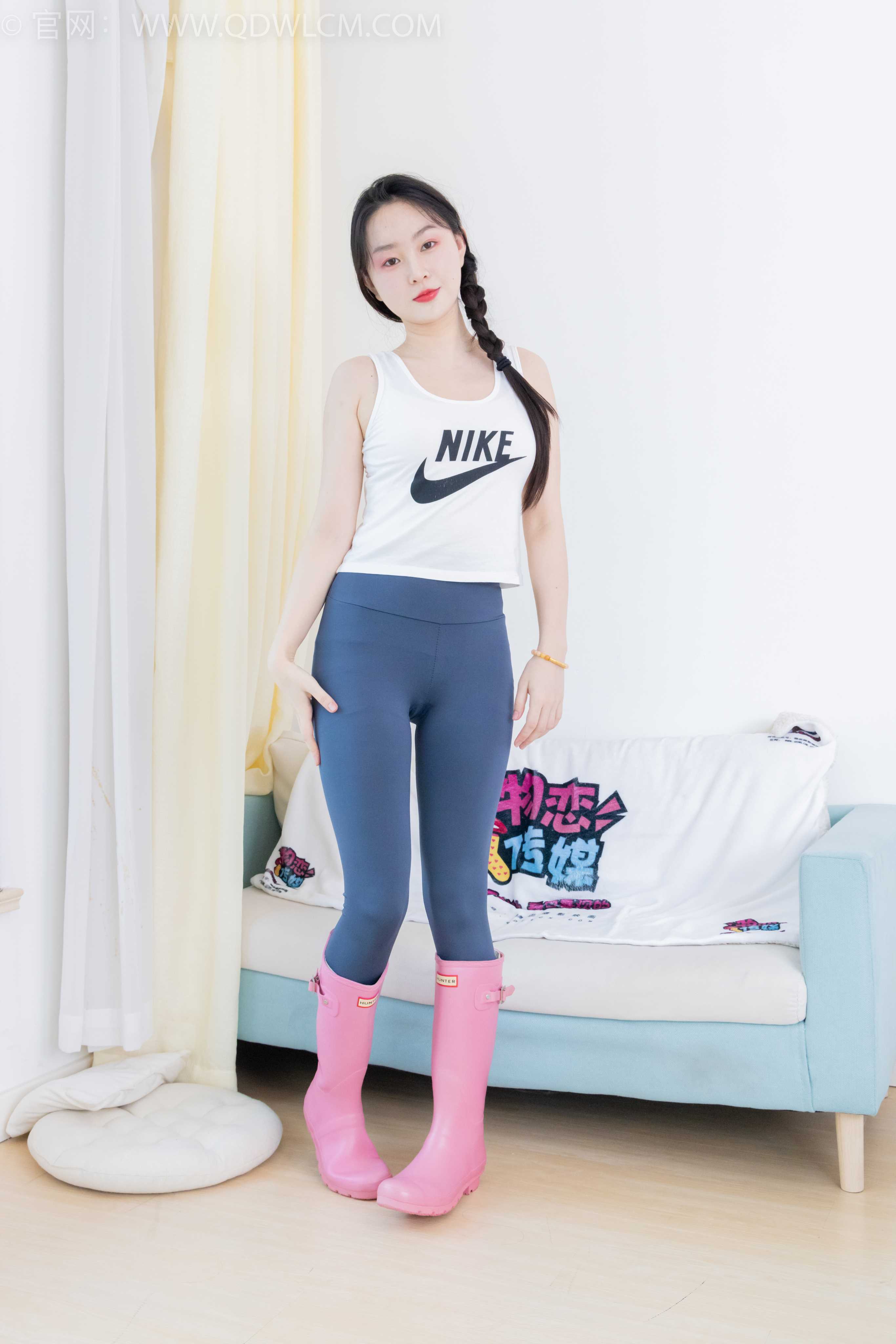 物恋传媒 NO.2175 美兔-一缕夕阳 [210P1V-6.68GB]