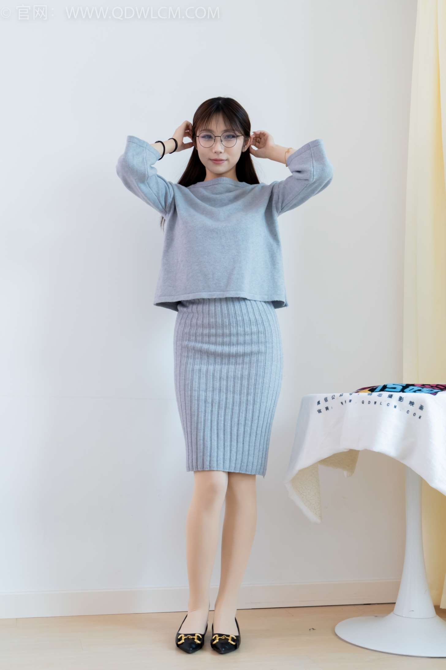 物恋传媒 NO.2193 泡泡-初冬的风[180P-1V-3.09G] 插图3