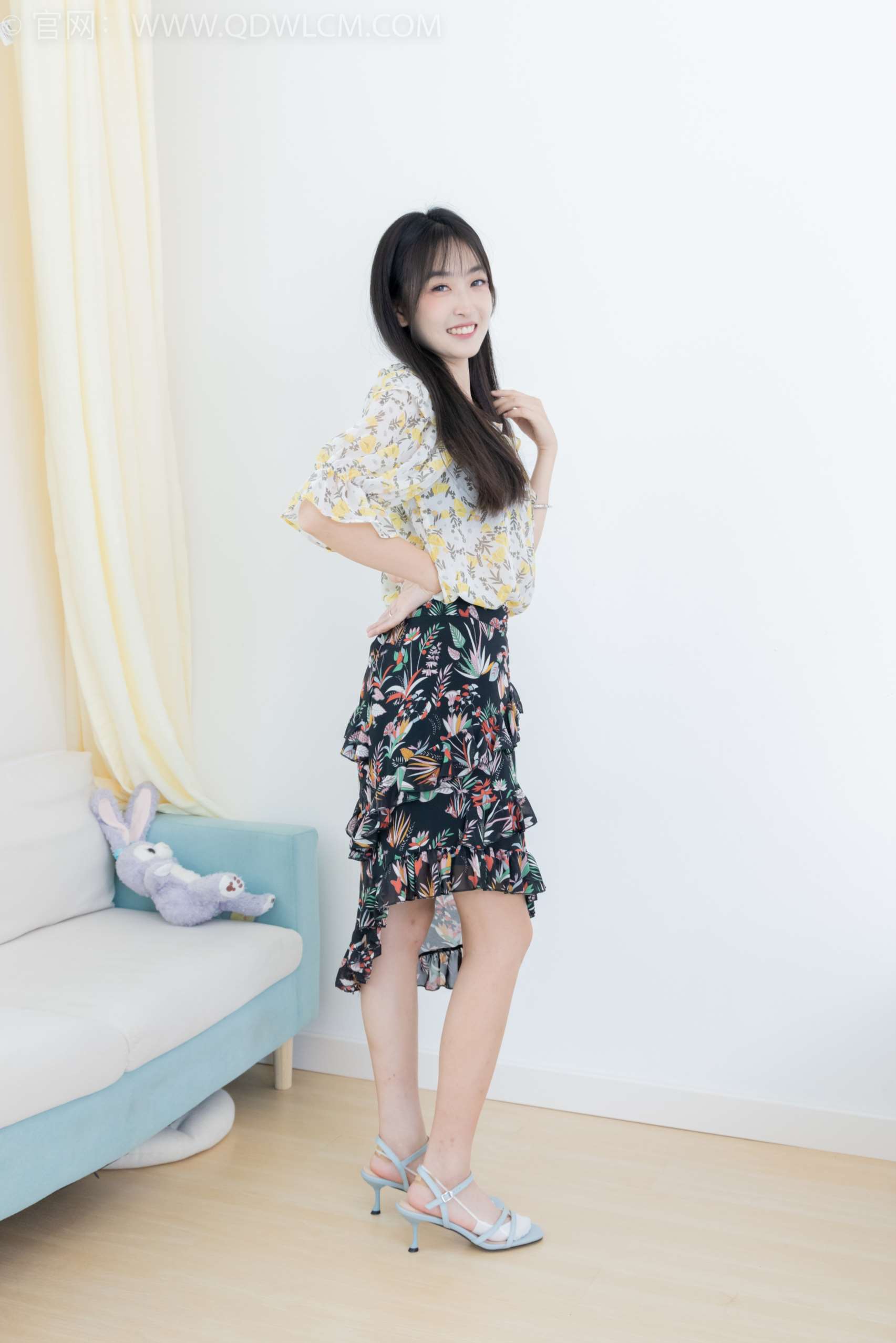 物恋传媒 NO.2200 嘉木-圈圈年轮（盲盒3）[170P-1V-4.73G]