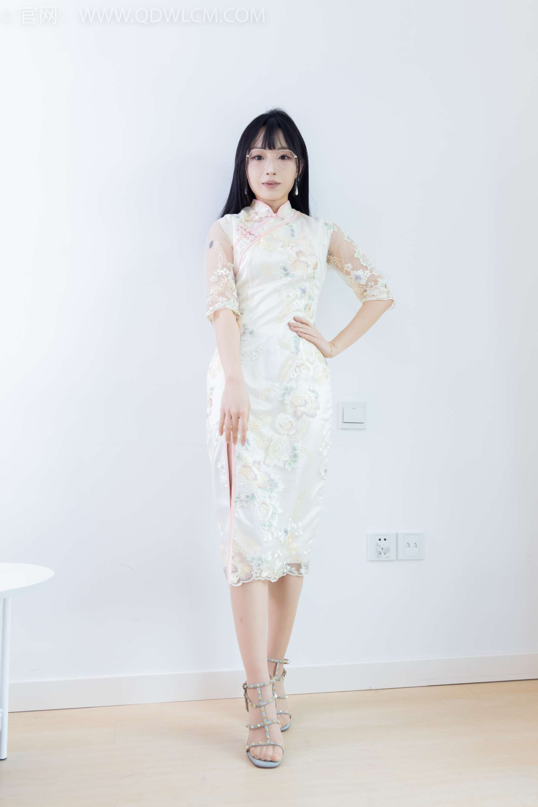 物恋传媒 NO.2201 嘟嘟-风浪平息[159P-1V-6.17G] 插图2